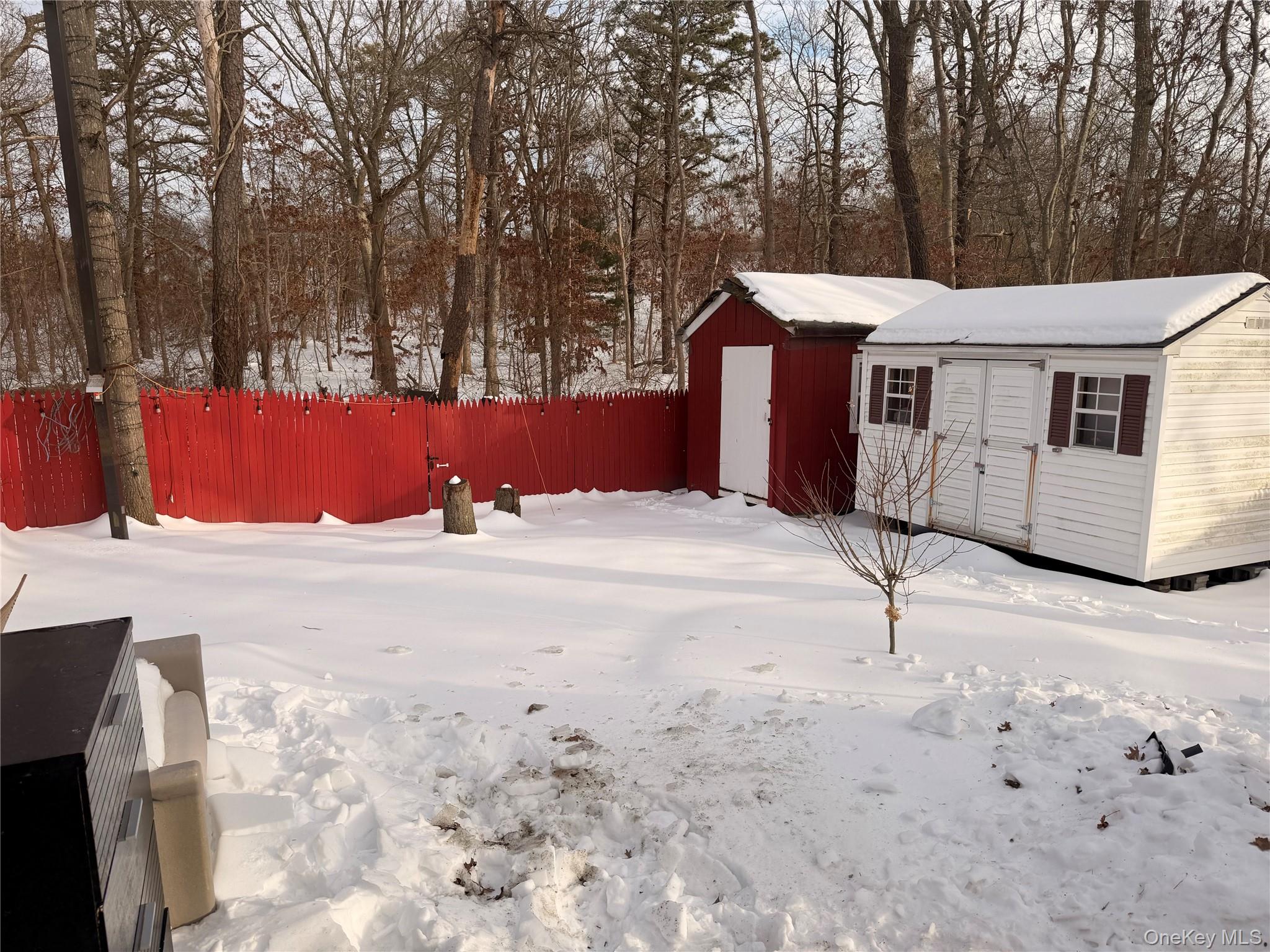 Homes for sale in Brookhaven, NY | 405 Kane Ave, Brookhaven, NY 11772 | MLS# 959336