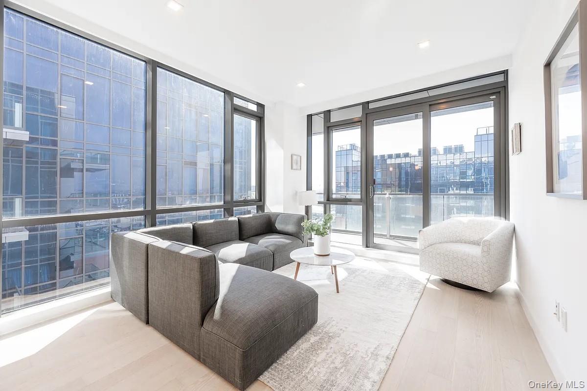 Homes for sale in New York, NY | 33-66 Farrington Street #8H, New York, NY 11354 | MLS# 960054