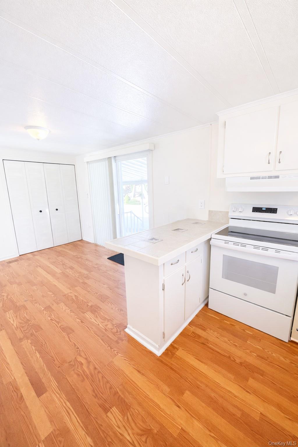 Homes for sale in Riverhead, NY | 1661 Old Country Rd #398, Riverhead, NY 11901 | MLS# 960320