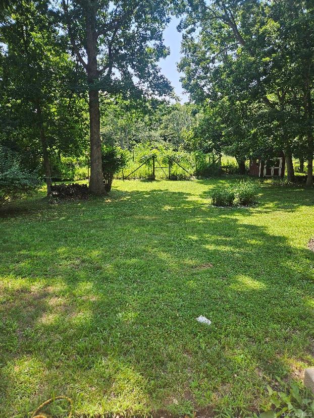17th image of 290 Gull Pond Ln, Southold, NY 11944 | MLS# 960613