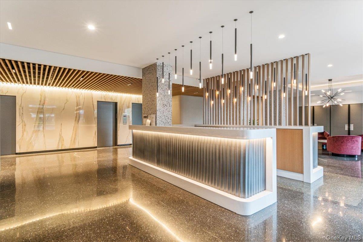 Homes for sale in New York, NY | 17-85 215Th St #9L, New York, NY 11360 | MLS# 961976