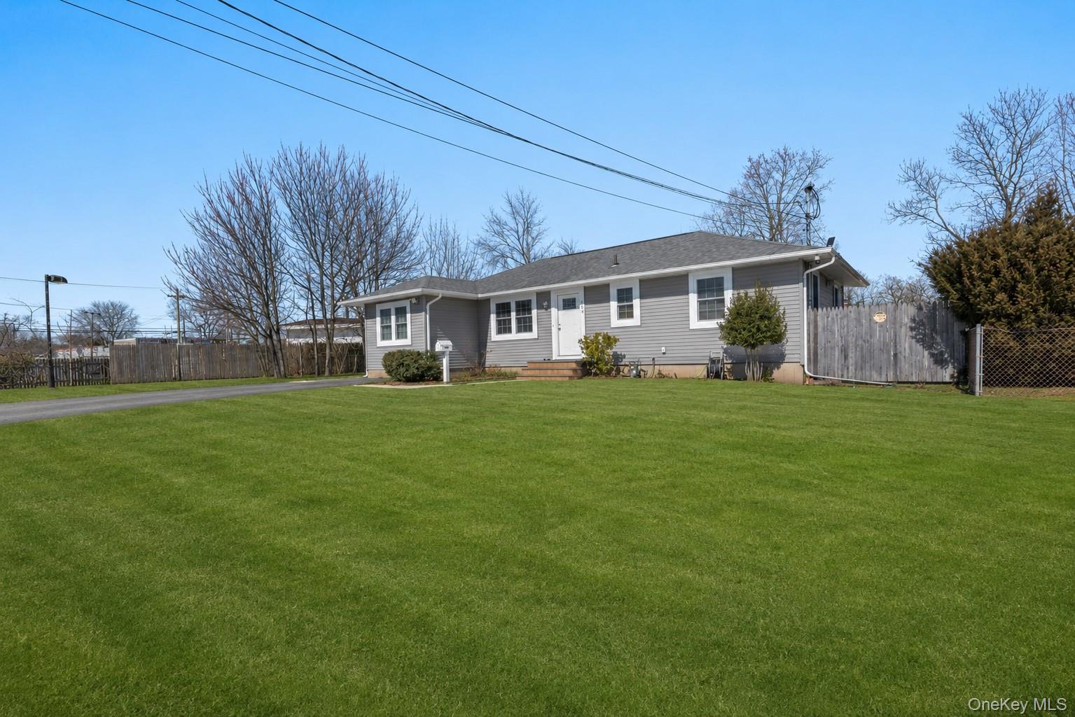 20th image of 109 New York Ave, Bay Shore, NY 11706 | MLS# 963990