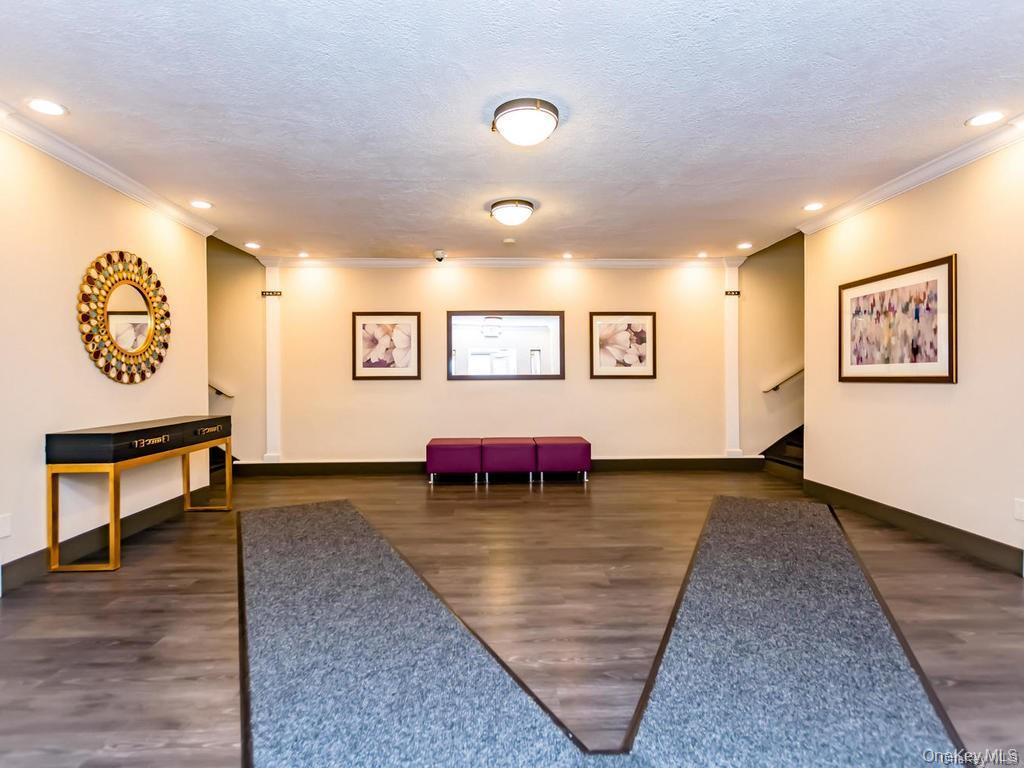 2nd image of 7 Balint Dr, Yonkers, NY 10701