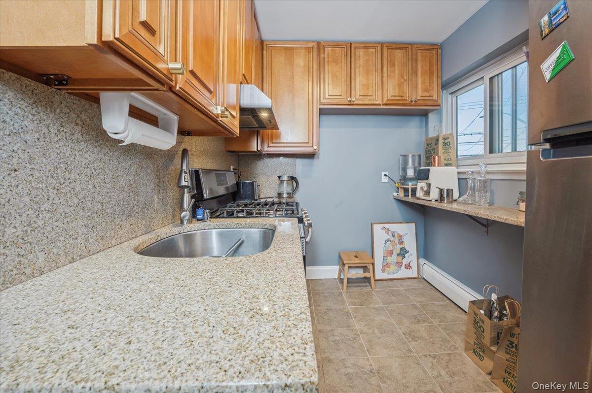 Homes for sale in Yonkers, NY | 900 Midland Ave #1D, Yonkers, NY 10704 | MLS# 965959