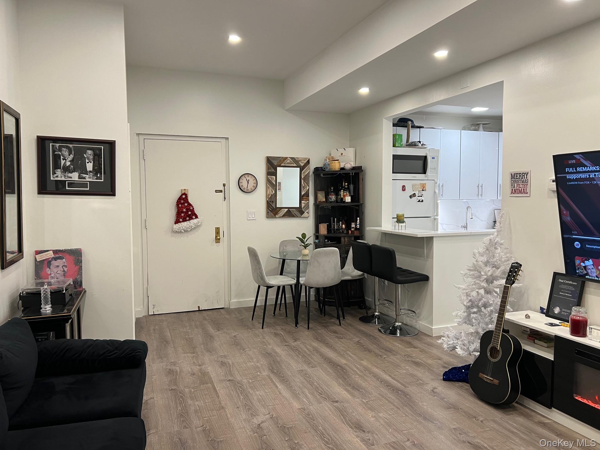 Homes for sale in New Rochelle, NY | 1250 North Ave #106, New Rochelle, NY 10804 | MLS# 967632