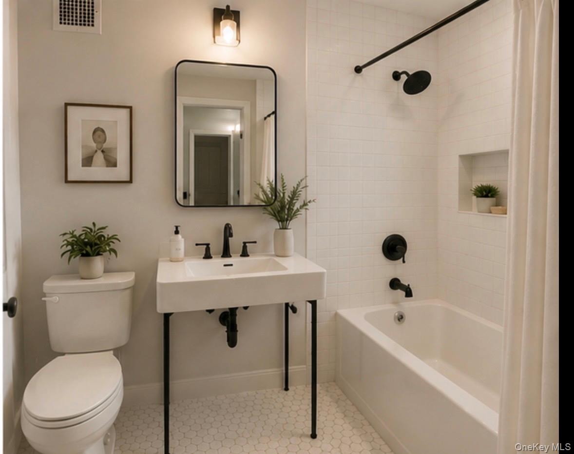 5th image of 2 Fordham Hill Oval #1G, New York, NY 10468 | MLS# 973113