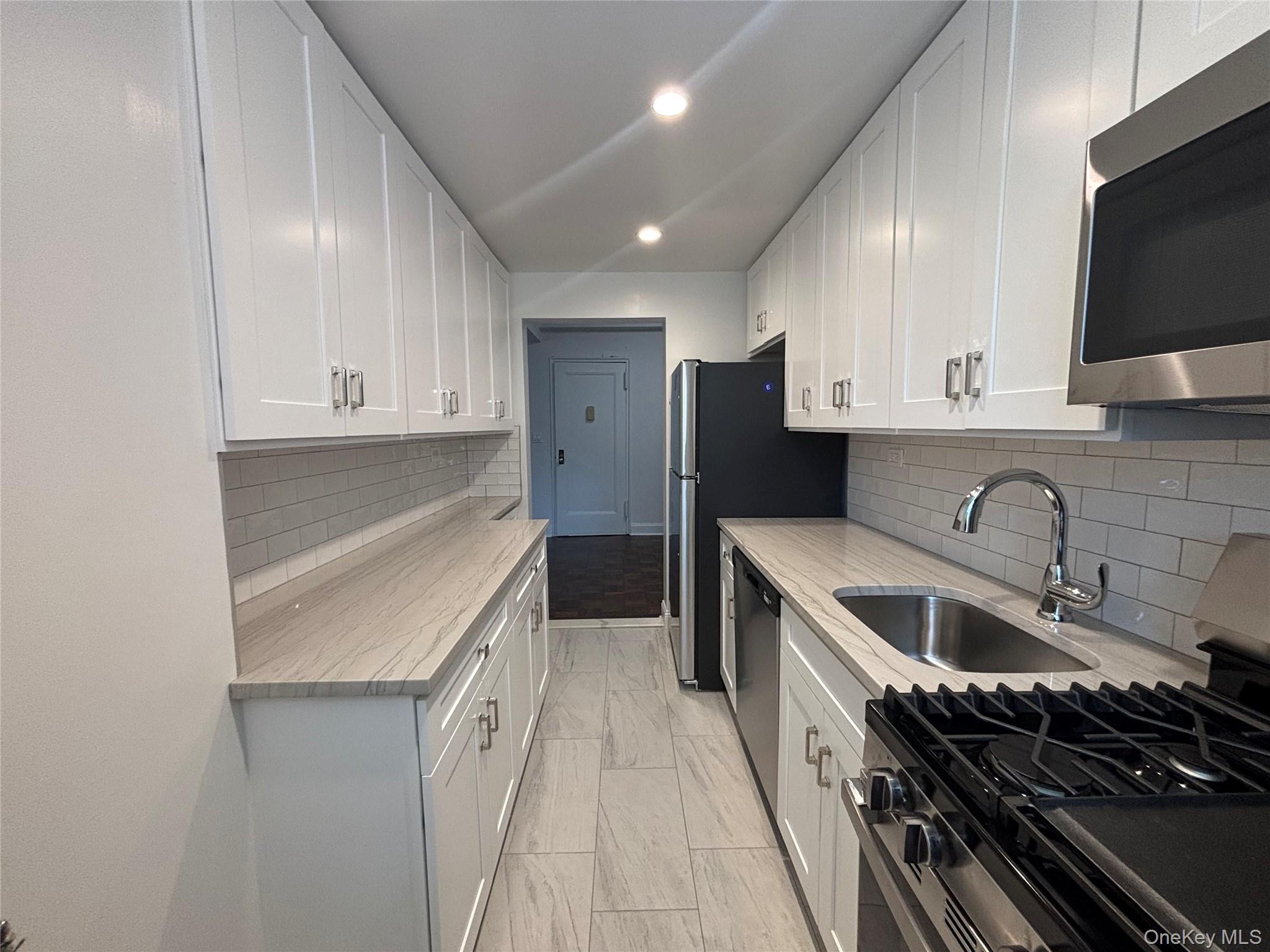 Homes for sale in Greenburgh, NY | 110 Draper Ln #SS6, Greenburgh, NY 10522 | MLS# 975144
