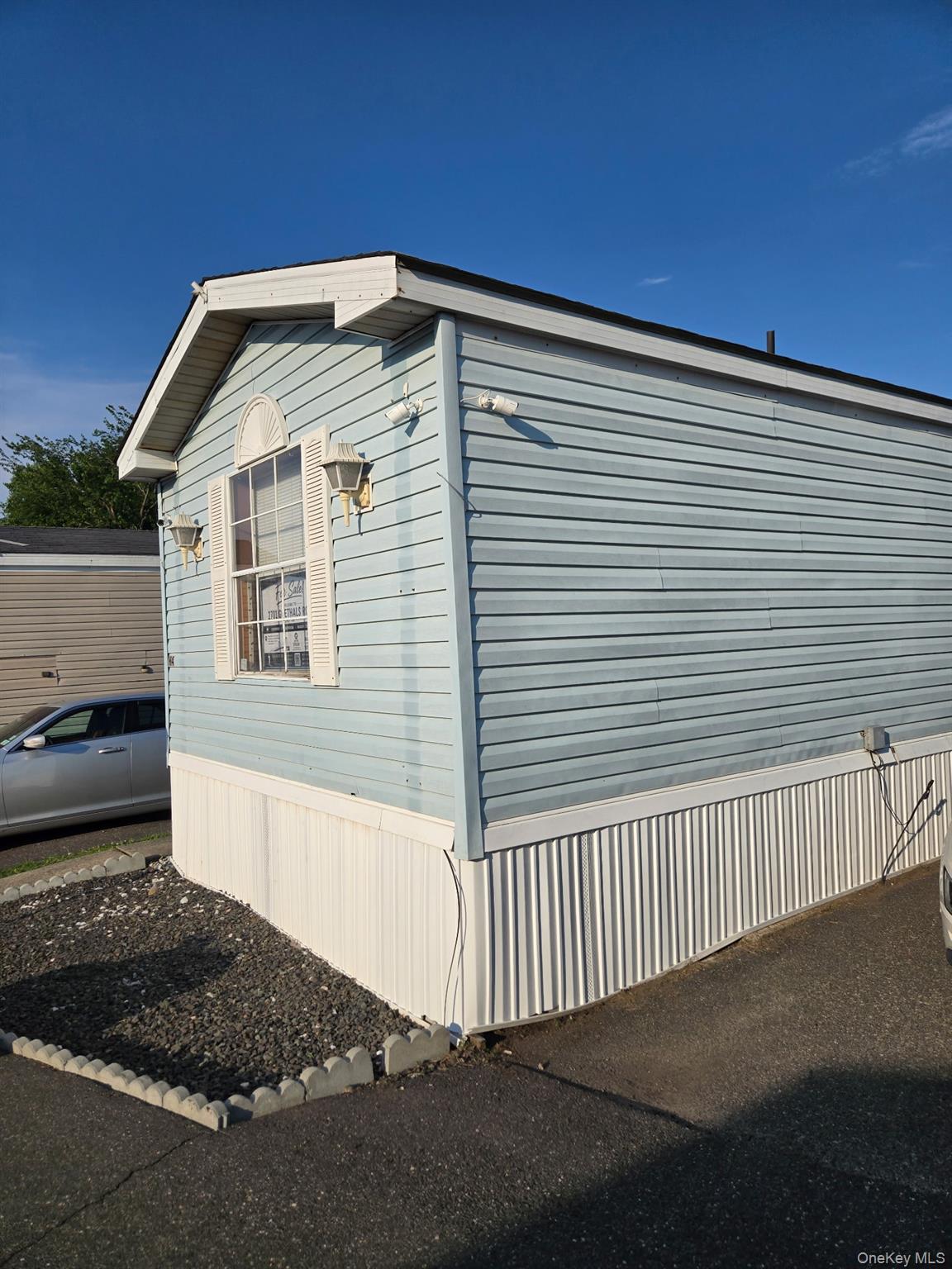 2nd image of 2701 Goethals Rd N #H4, New York, NY 10303 | MLS# 976763