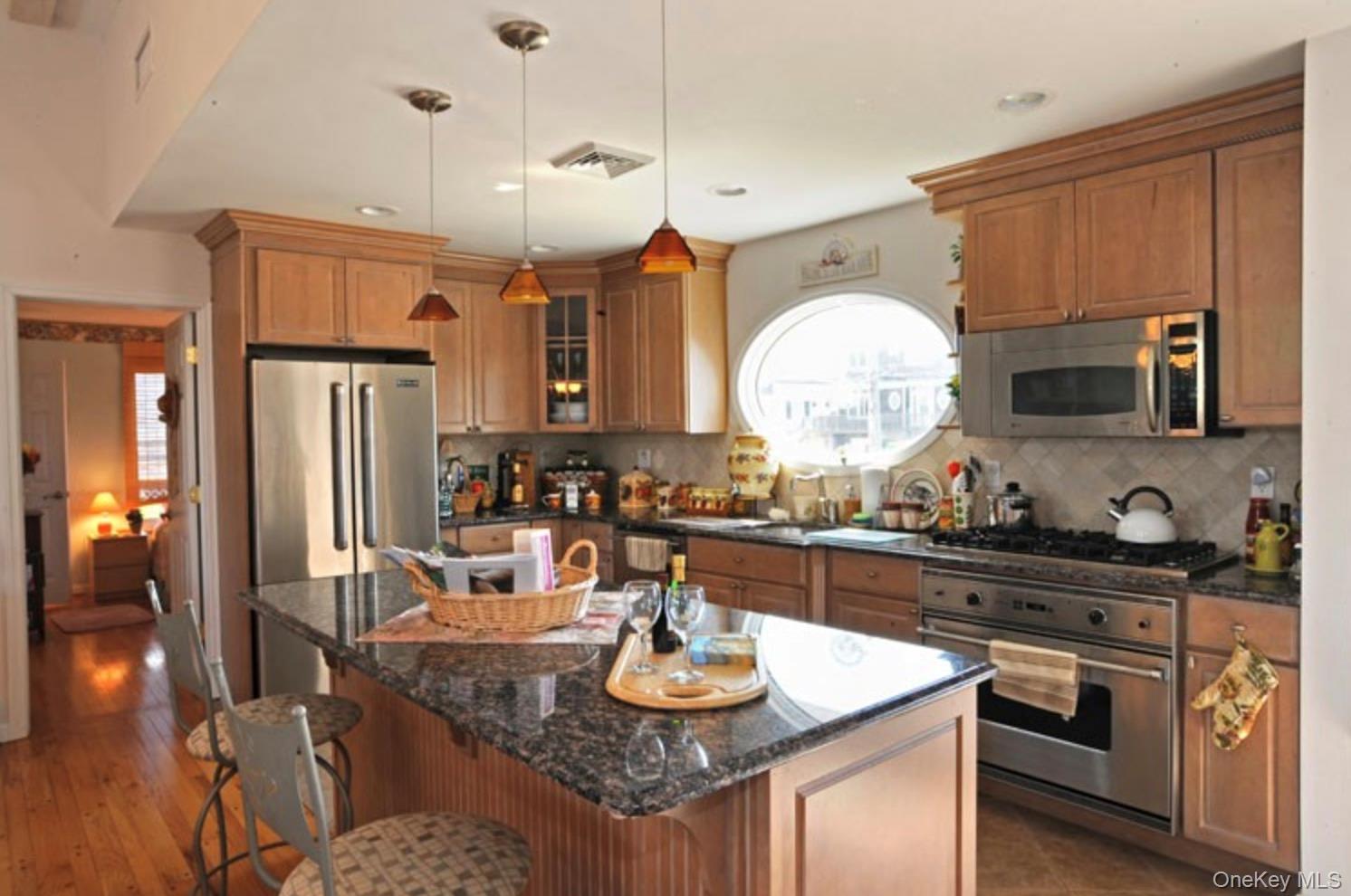 5th image of 900 Dune Rd, Southampton, NY 11978 | MLS# 977041