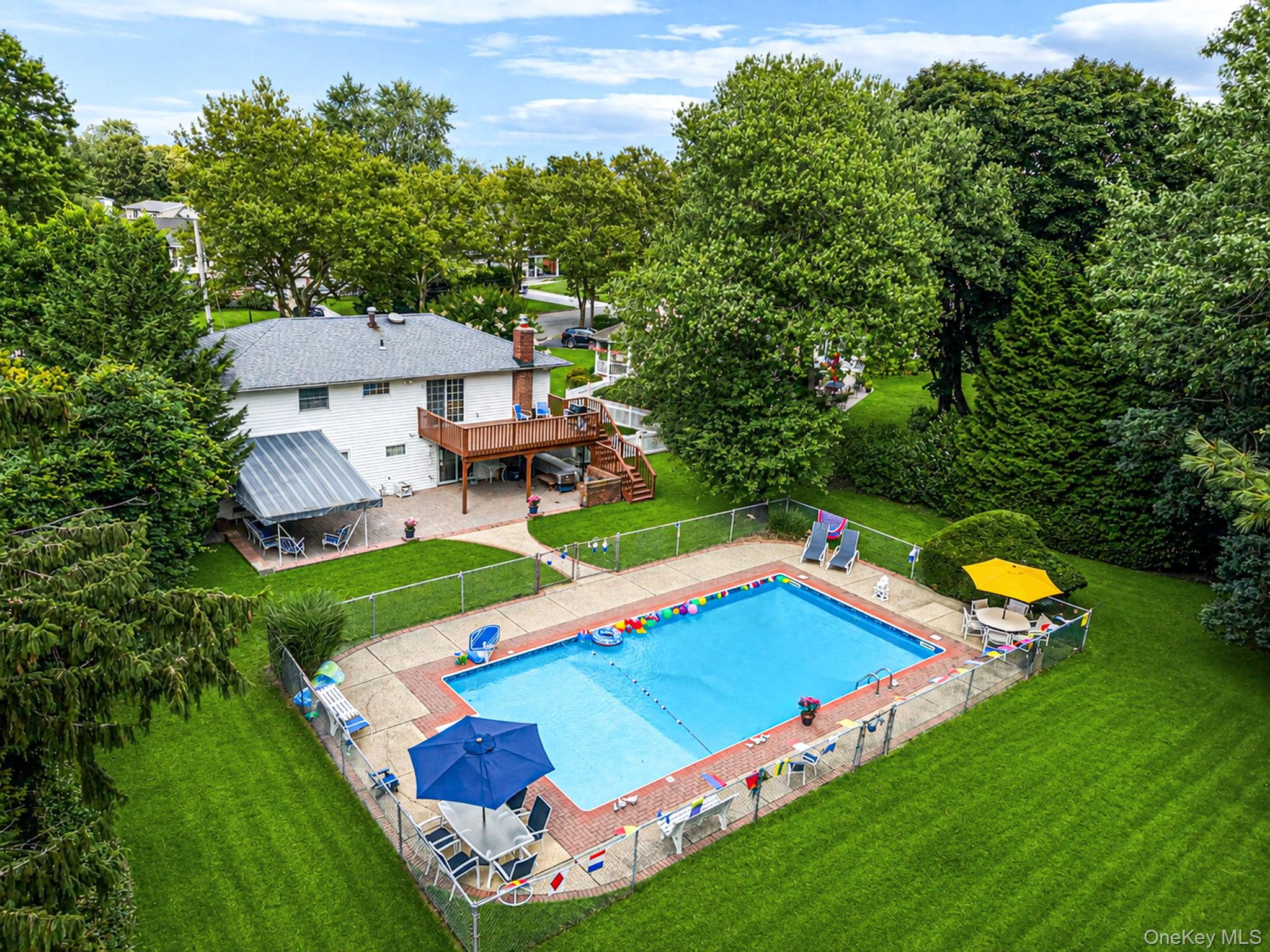 2nd image of 212 Cedrus Ave, Huntington, NY 11731 | MLS# 978074