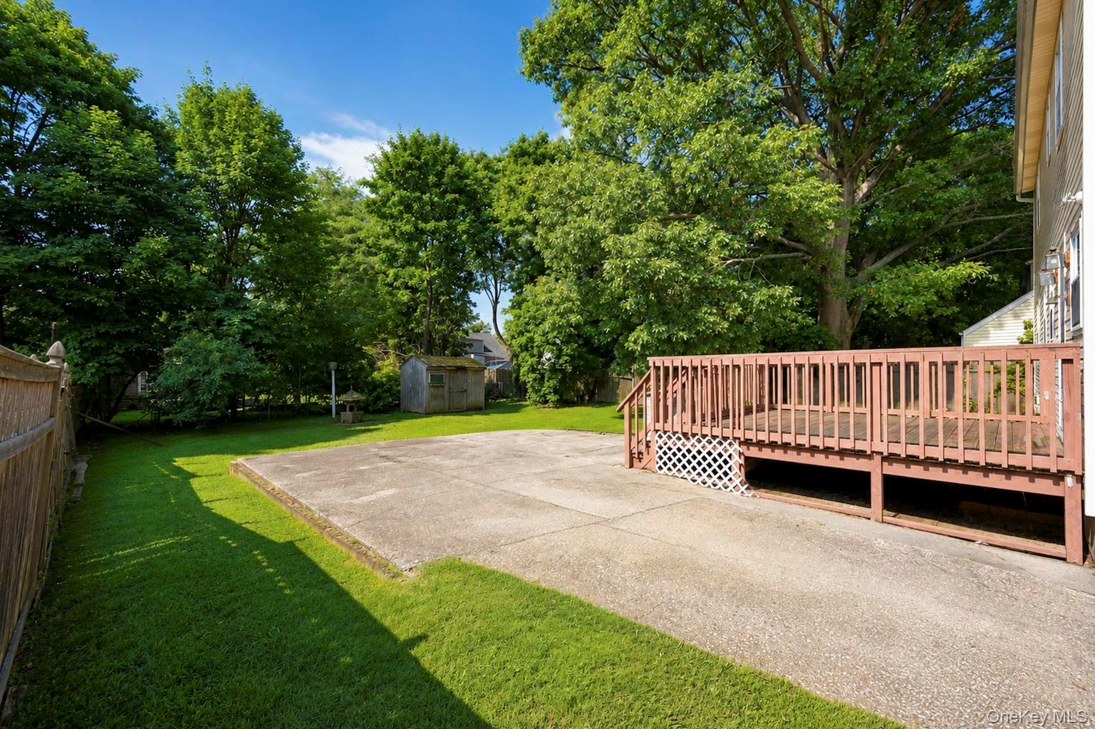 37th image of 44 Maple Dr, Babylon, NY 11701 | MLS# 978336