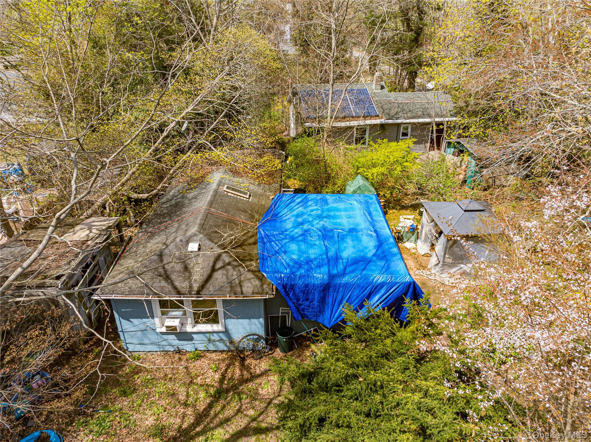 5th image of 33 Locust Ave, Southampton, NY 11968