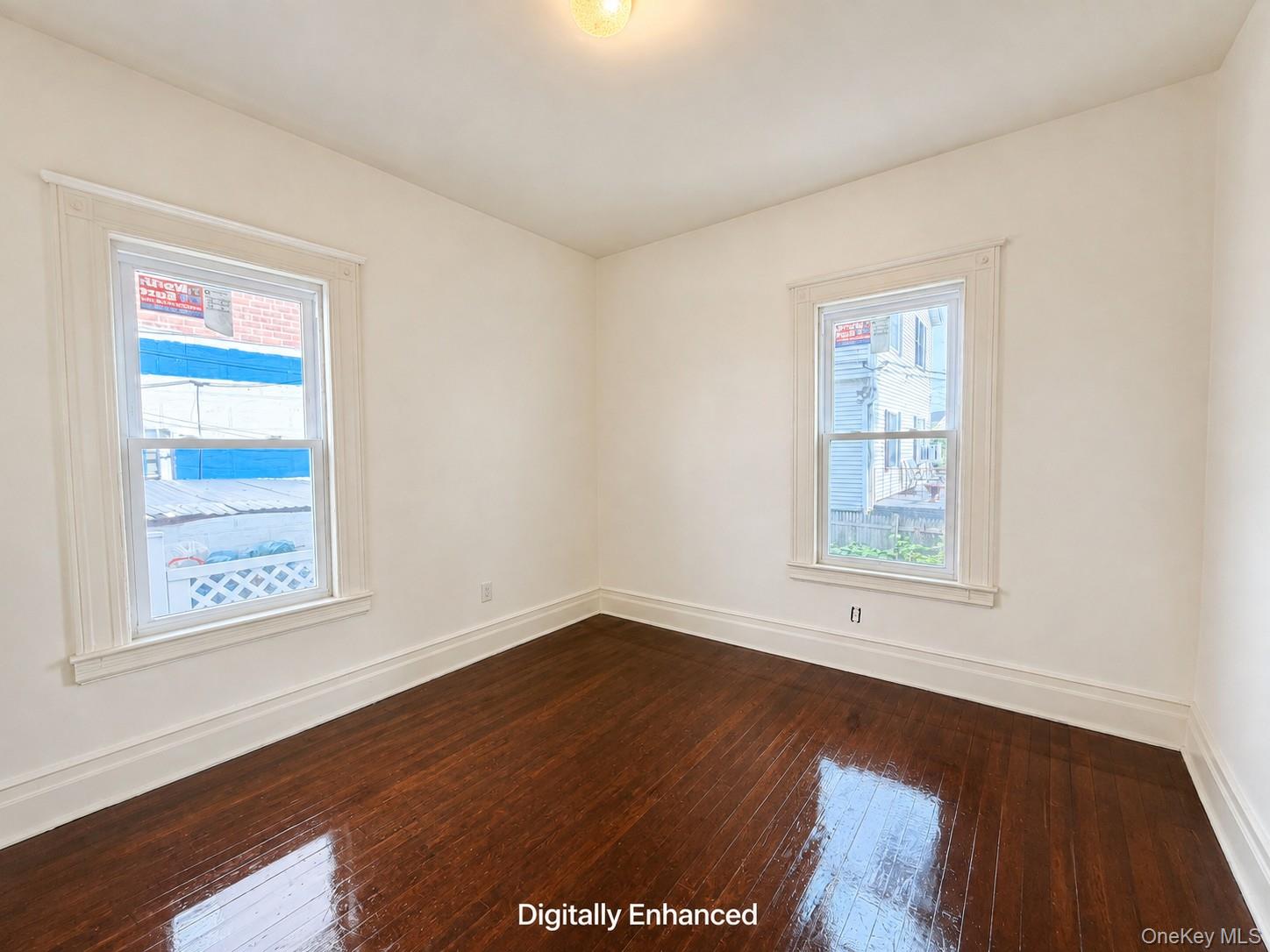 3rd image of 131 Vista Pl, Mount Vernon, NY 10550 | MLS# 981059