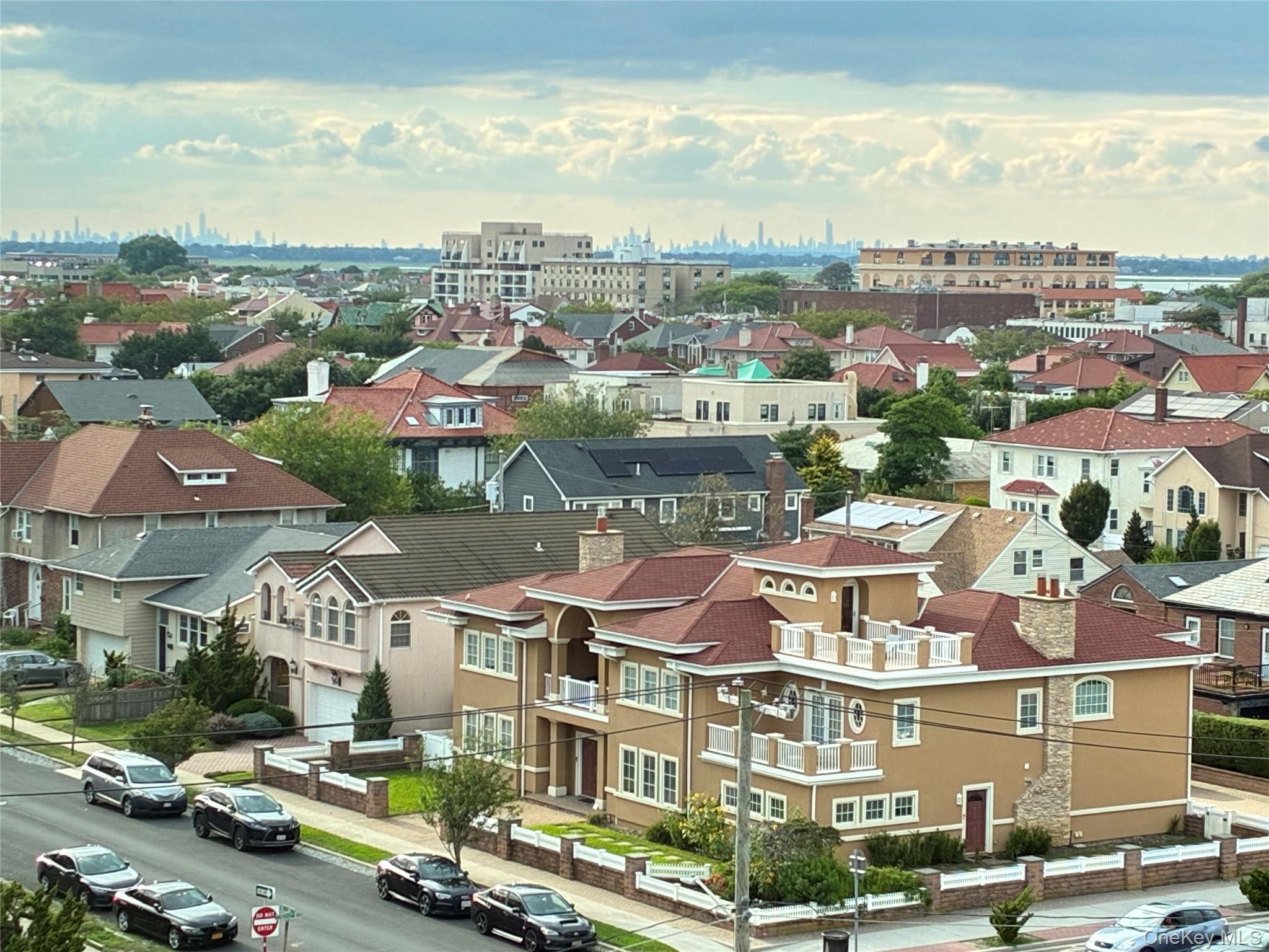 2nd image of 1 E Broadway, Long Beach, NY 11561