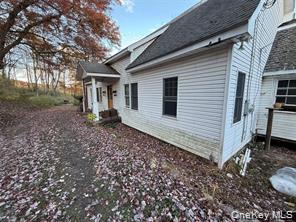 3rd image of 118 Old Roosa Gap Rd, Bloomingburg, NY 12721 | MLS# 983246