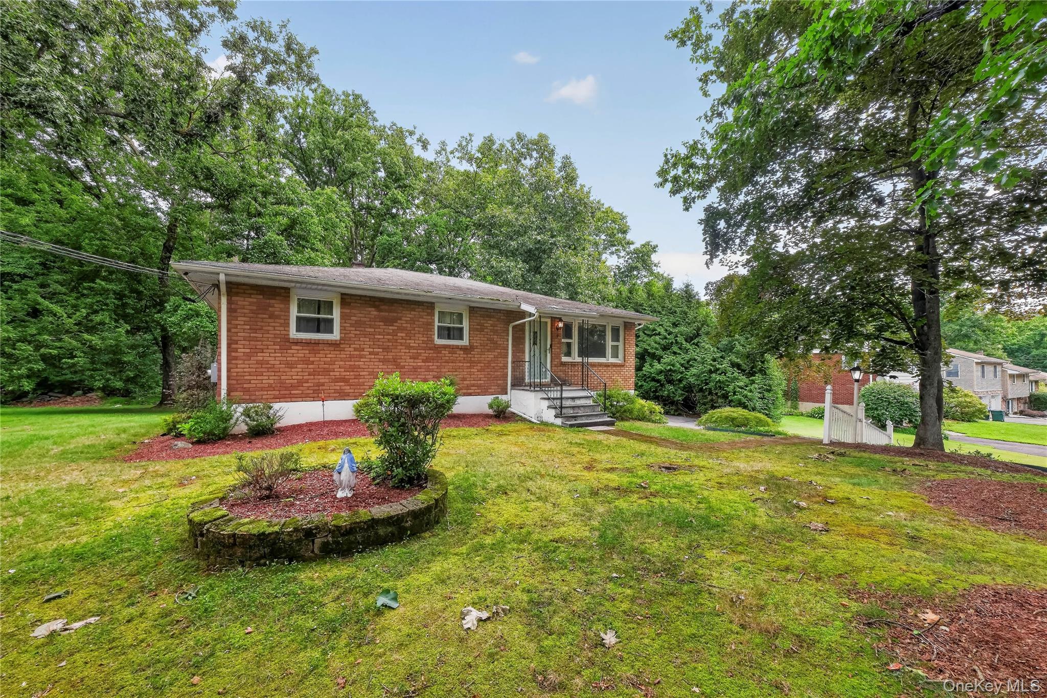 3rd image of 9 Archery Rd, Newburgh (town), NY 12550 | MLS# 983402