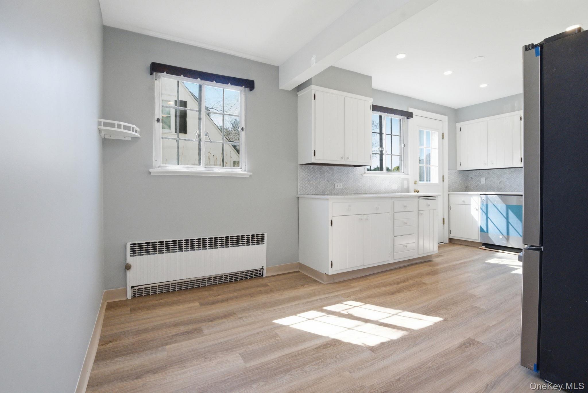 Photo 5 of Single family home for sale at 5 Seymour Pl, White Plains, NY 10605 | MLS# 984310 | Listing updated on 2026-09-01