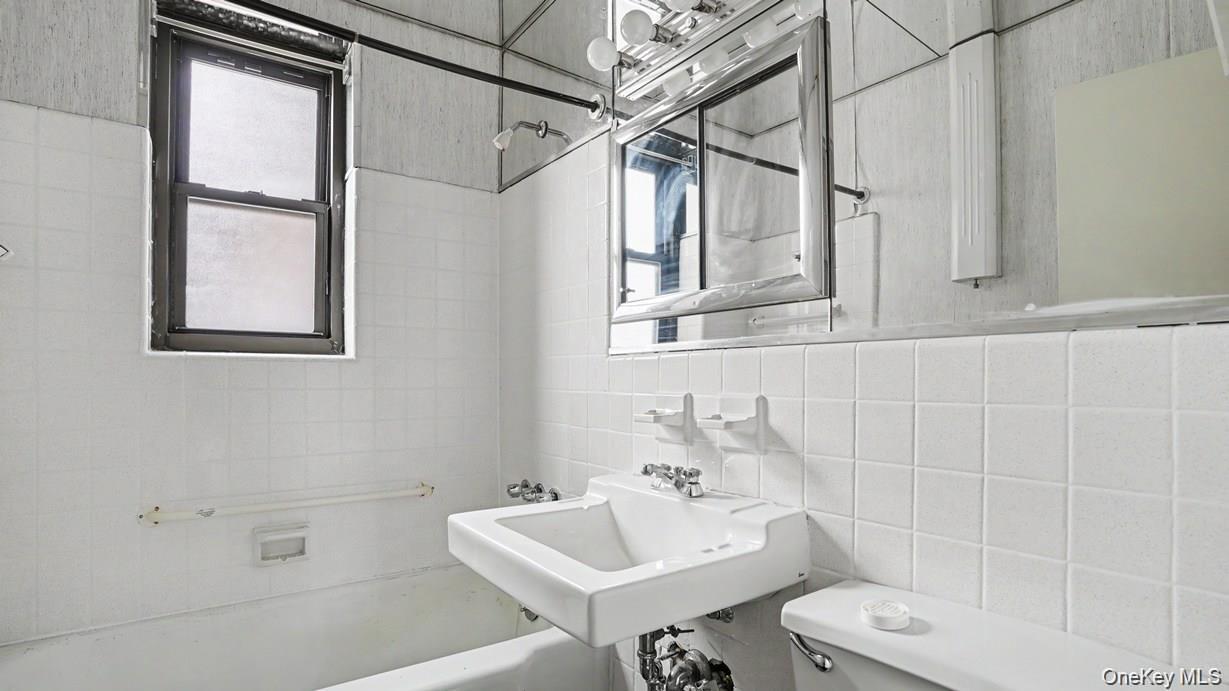 22nd image of 18 75 Corporal Kennedy St #4A, Bayside, NY 11360 | MLS# 984360