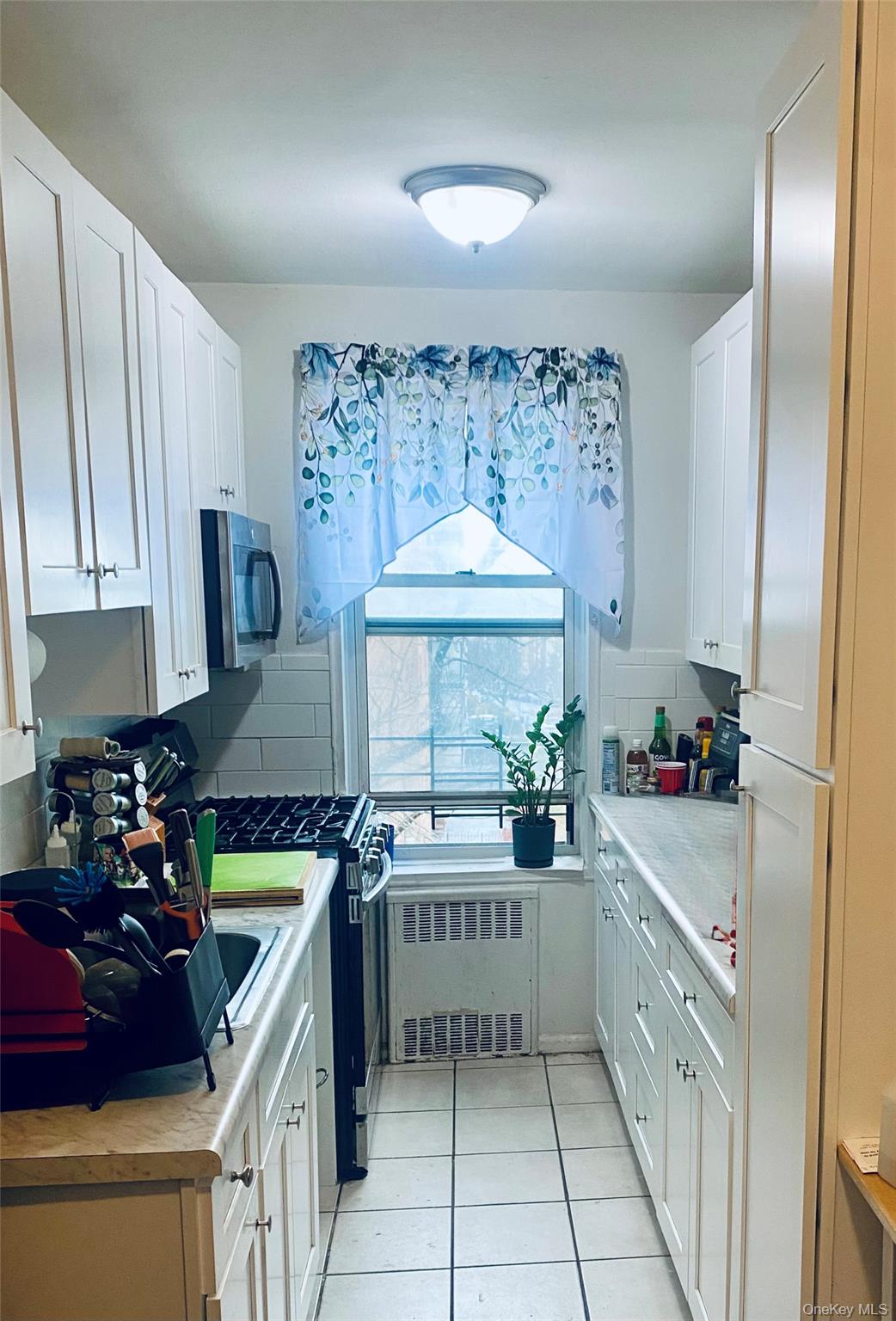 4th image of 19 Abeel St, Yonkers, NY 10701