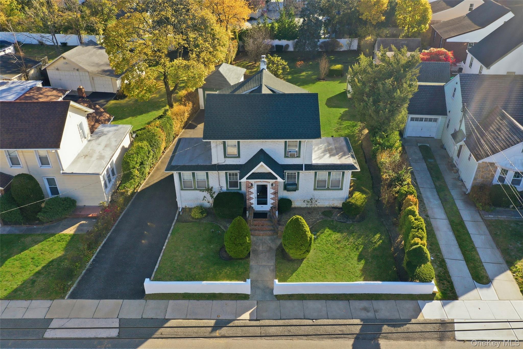 26th image of 333 Ocean Ave, East Rockaway, NY 11518 | MLS# 985304