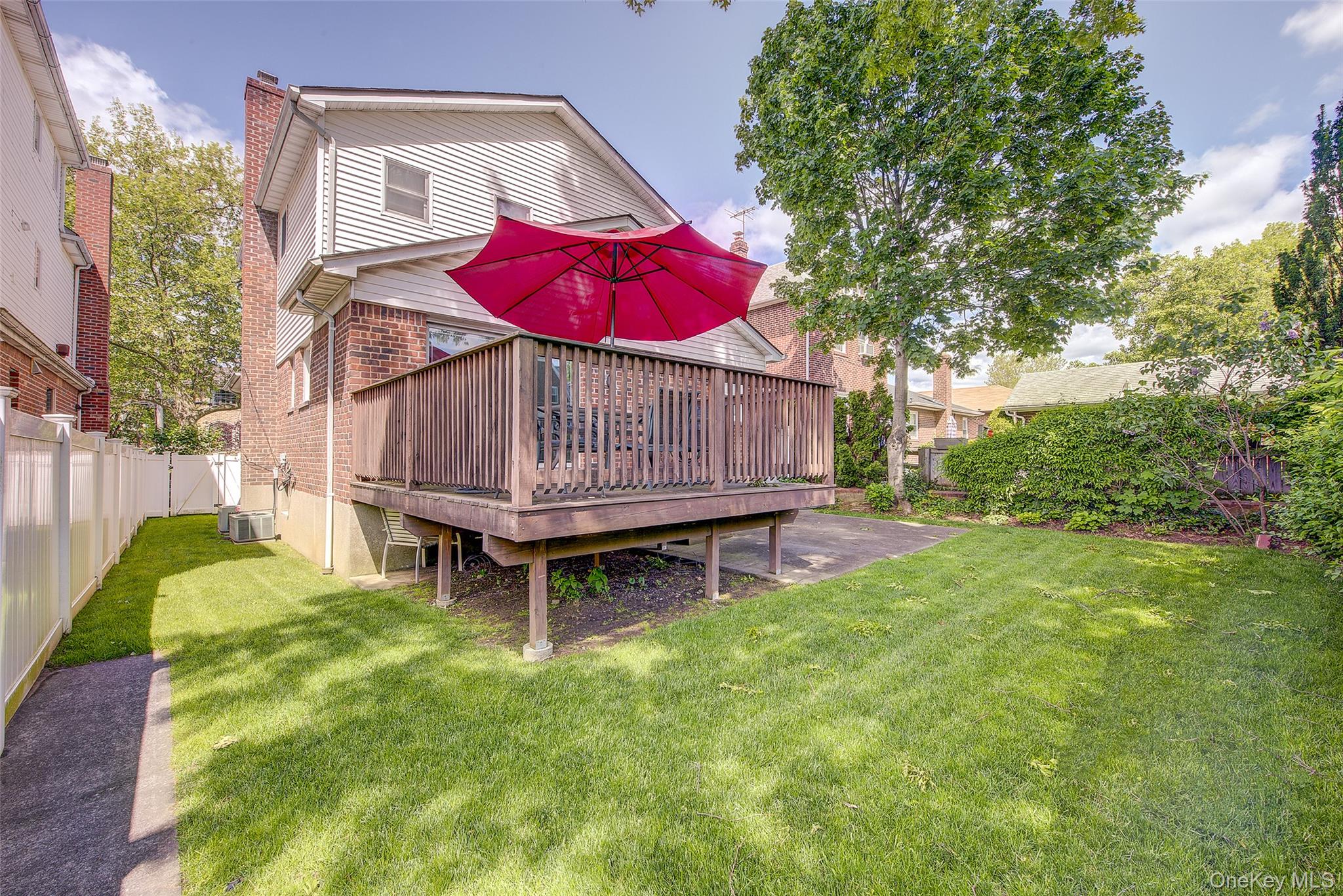 4th image of 69-29 166Th St, New York, NY 11365 | MLS# 987434
