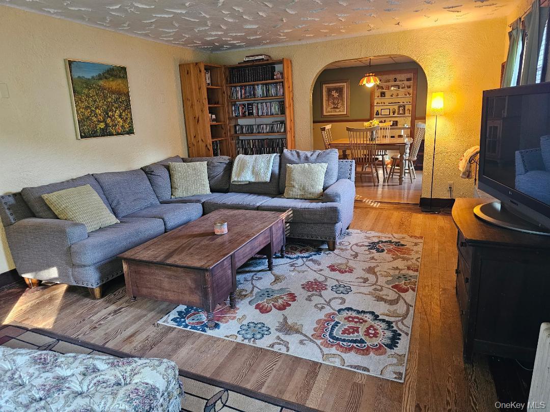 4th image of 104 Canal Dr, Deerpark, NY 12729 | MLS# 987573