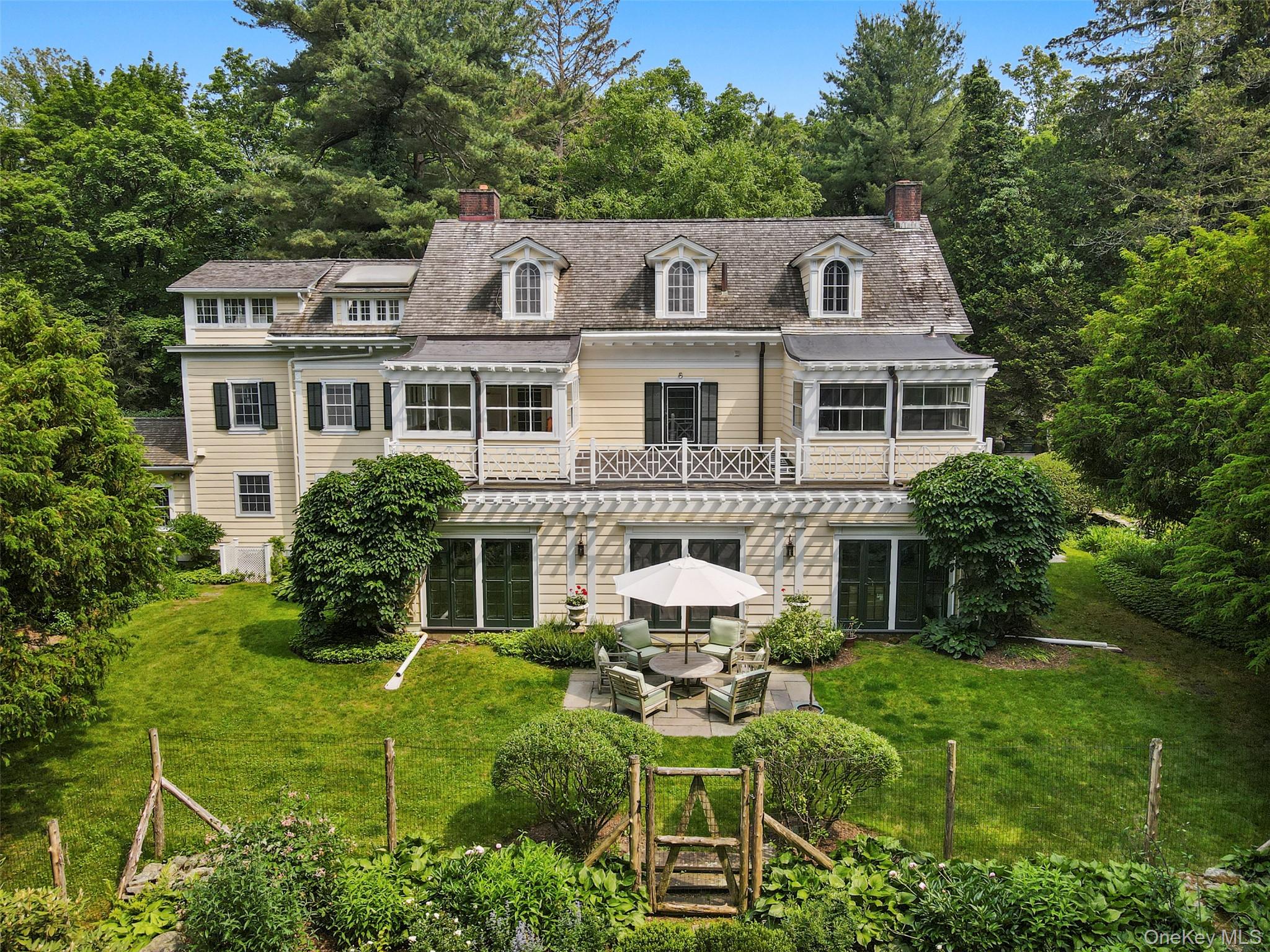 2nd image of 328 Mclain St, Bedford, NY 10507 | MLS# 987844