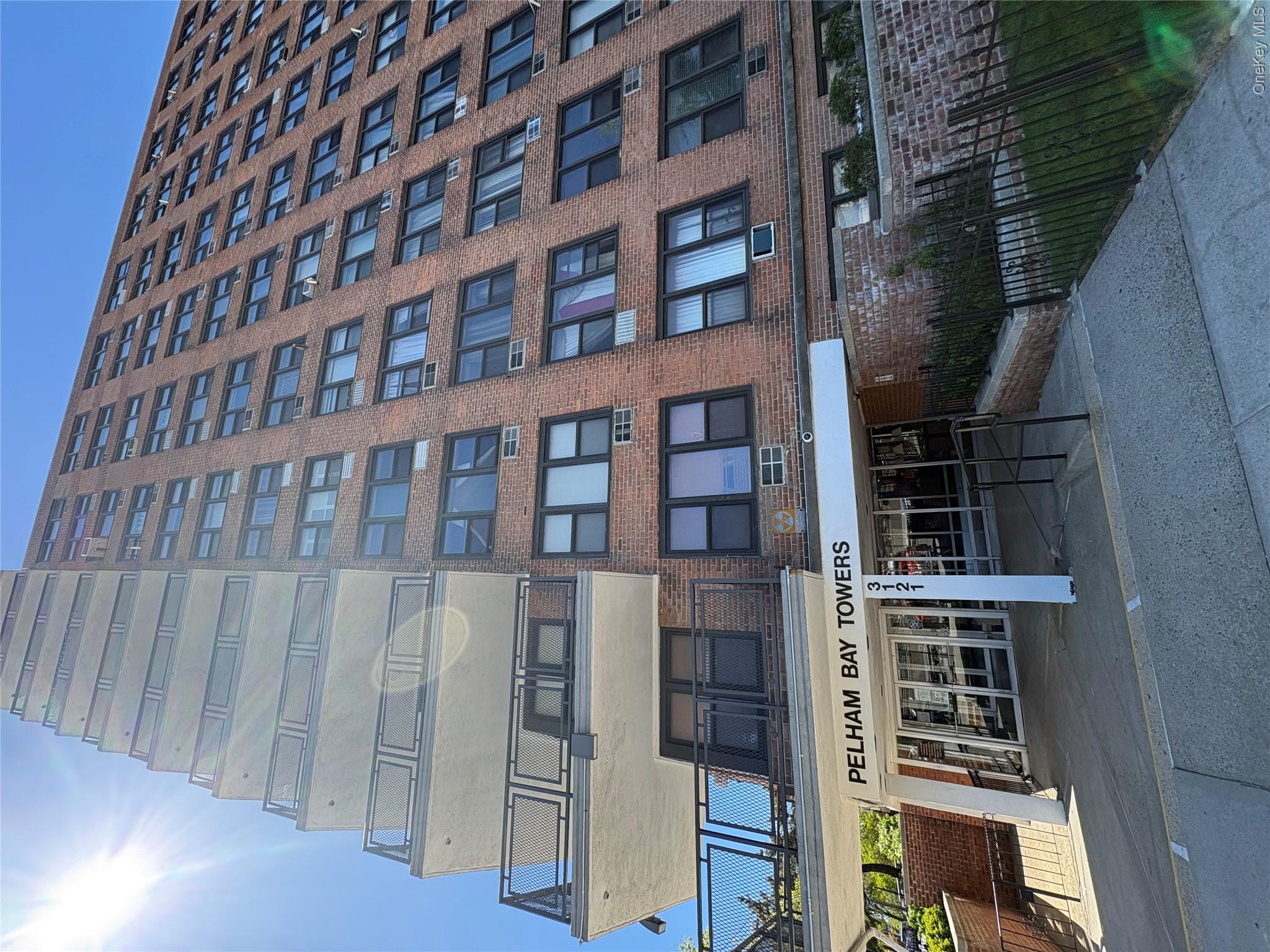 Homes for sale in New York, NY | 3121 Middletown Rd #1G, New York, NY 10461 | MLS# 988126