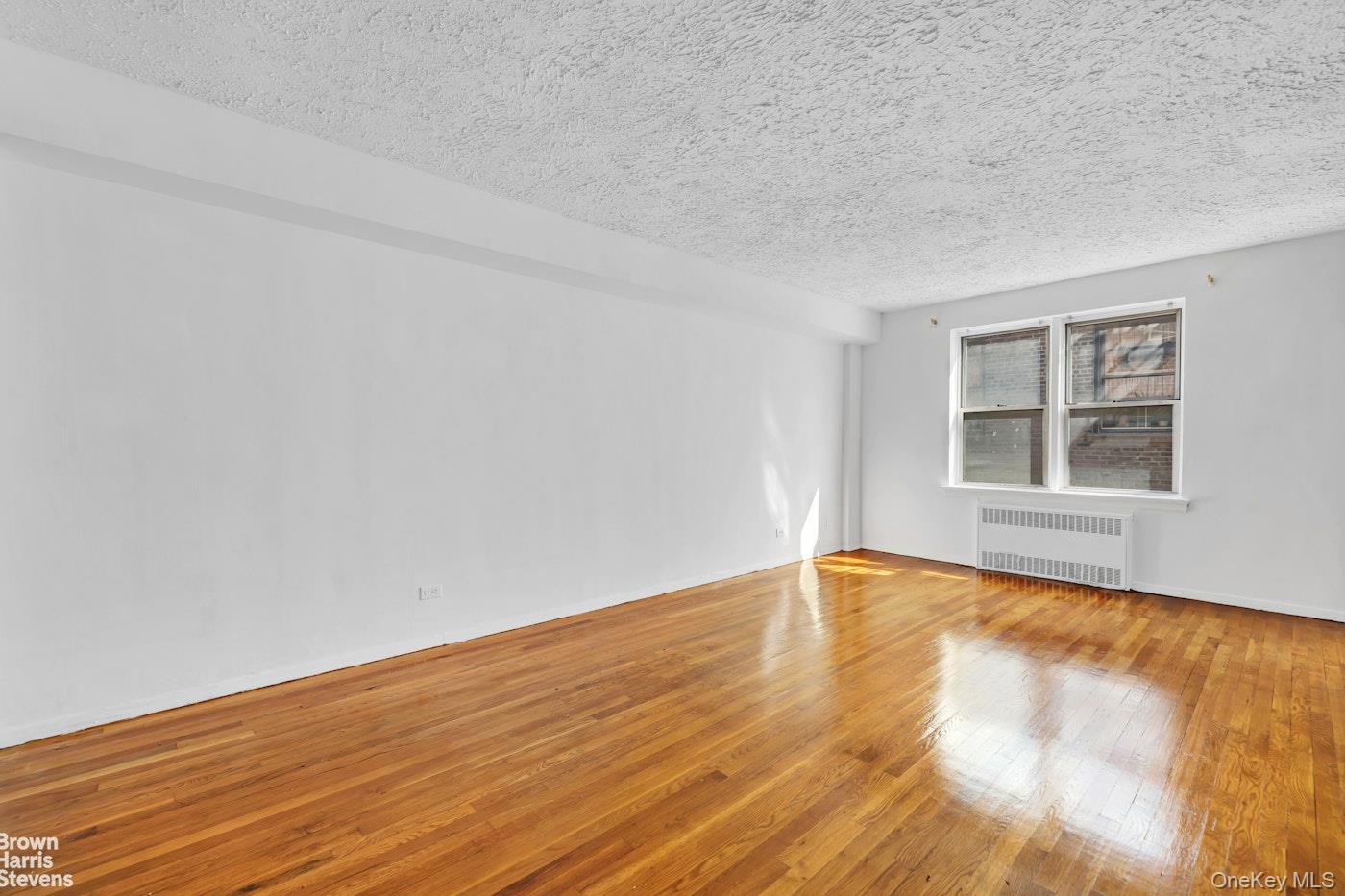 2nd image of 800 Grand Concourse #5ES, Bronx, NY 10451 | MLS# 988913