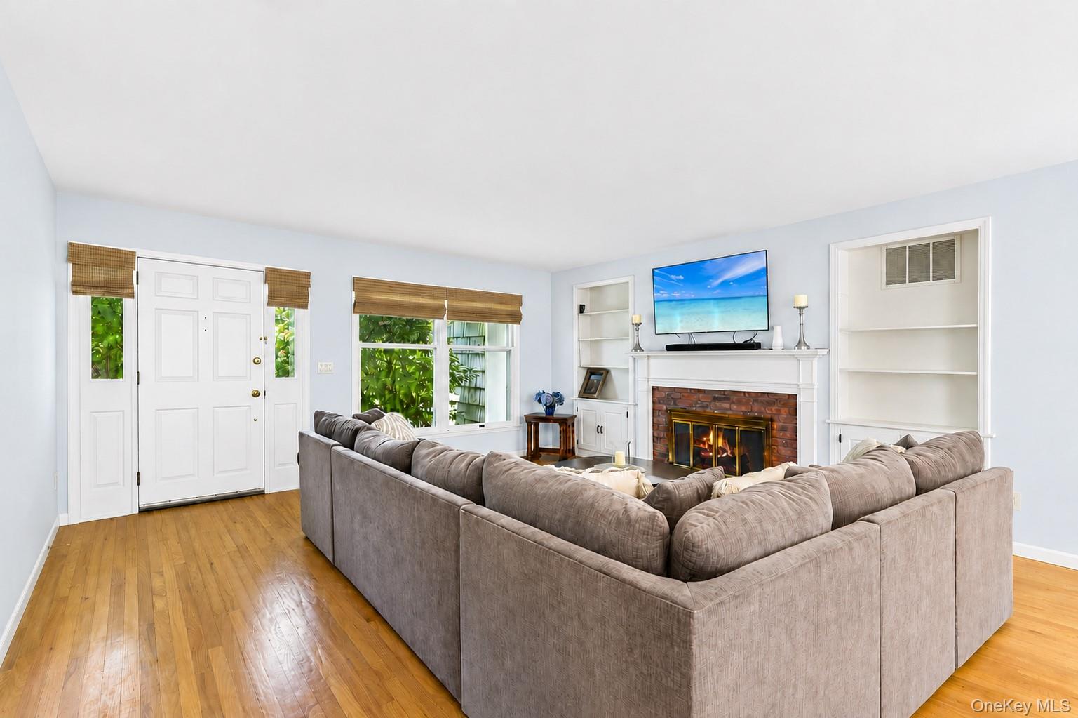 4th image of 11 White Birch Trl, Southampton, NY 11942 | MLS# 989050