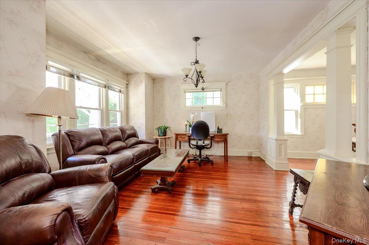 4th image of 548 Davis Ave, New York, NY 10310 | MLS# 990086