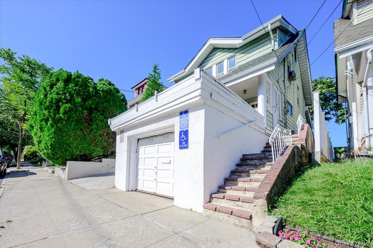 25th image of 548 Davis Ave, New York, NY 10310 | MLS# 990086