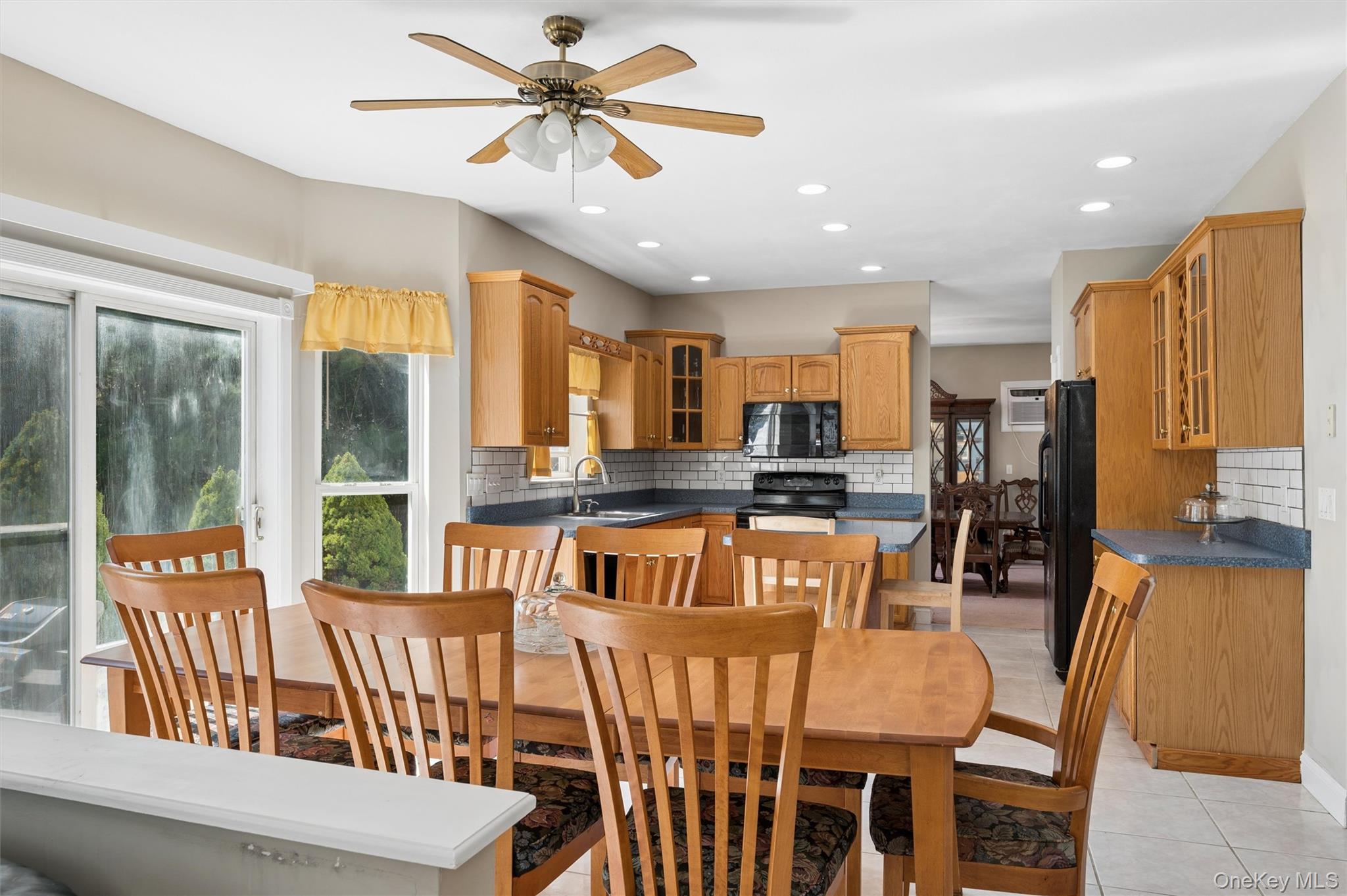 3rd image of 17 Egret Wy, Brookhaven, NY 11934 | MLS# 990698