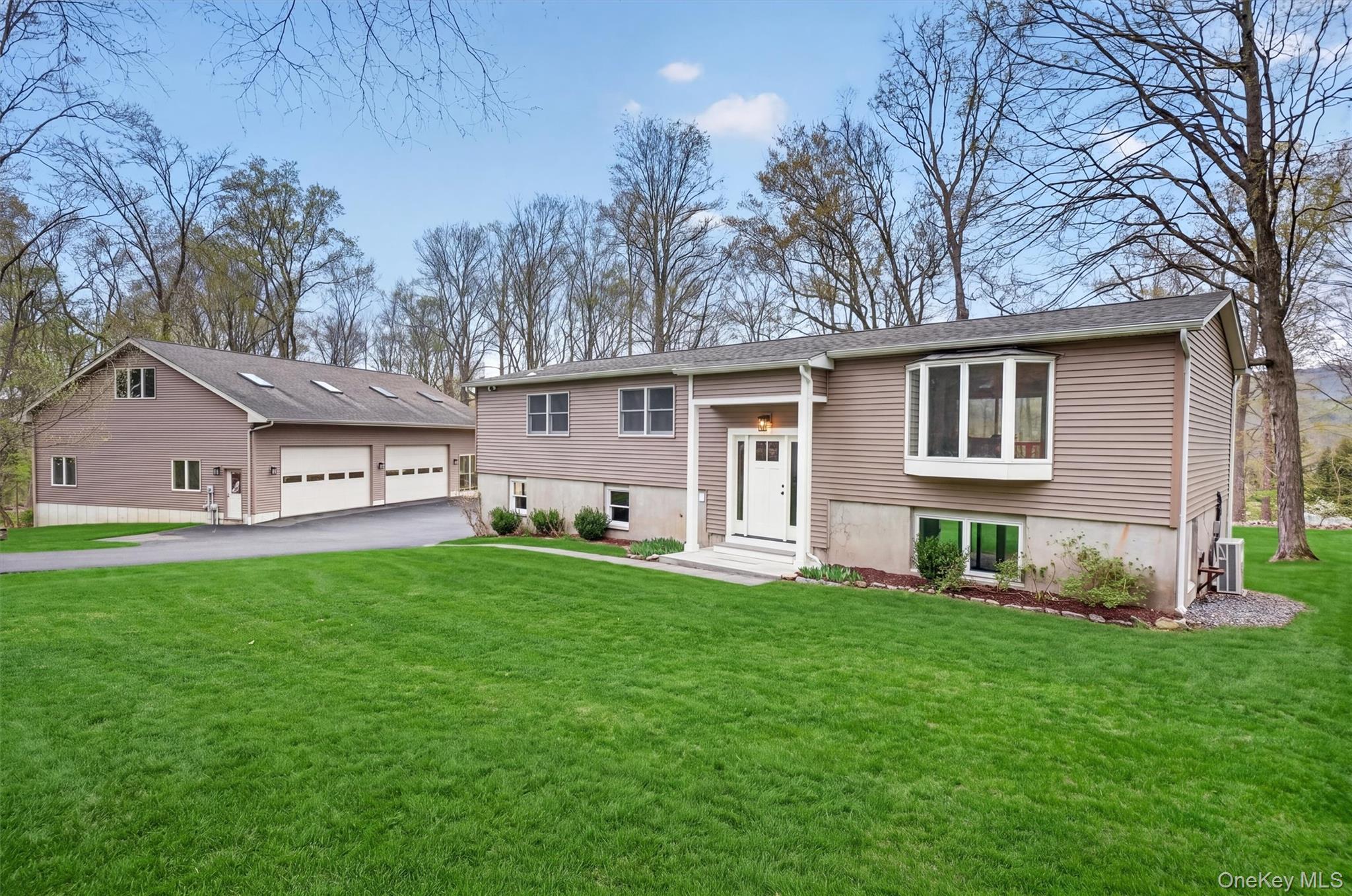 Homes for sale in Philipstown, NY | 69 Hy Vue Ter, Philipstown, NY 10516 | MLS# 991022