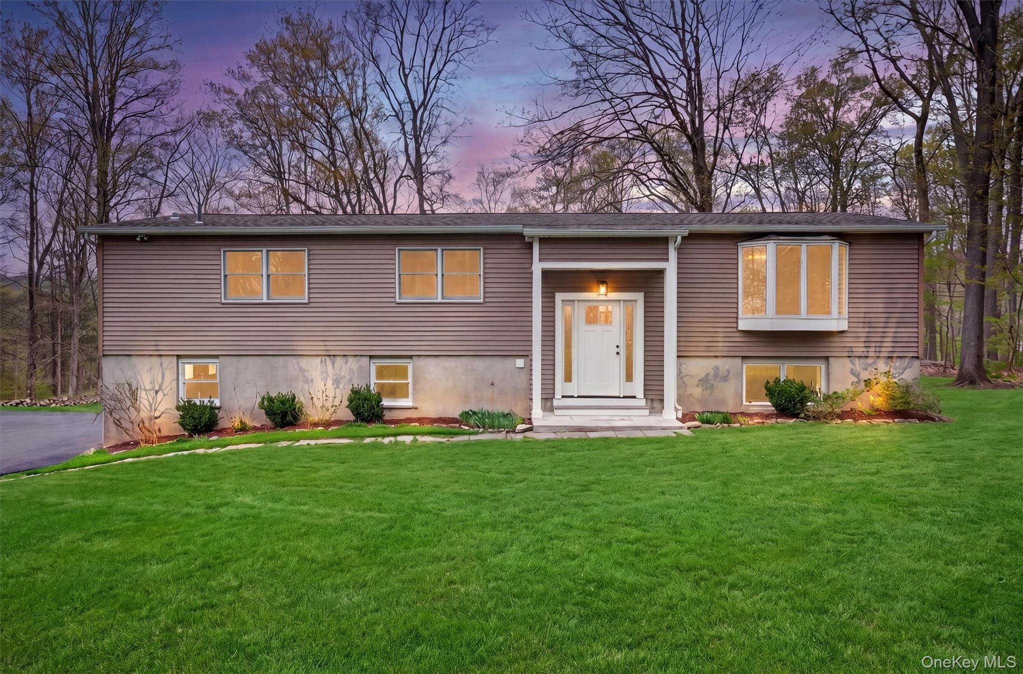 Homes for sale in Philipstown, NY | 69 Hy Vue Ter, Philipstown, NY 10516 | MLS# 991022