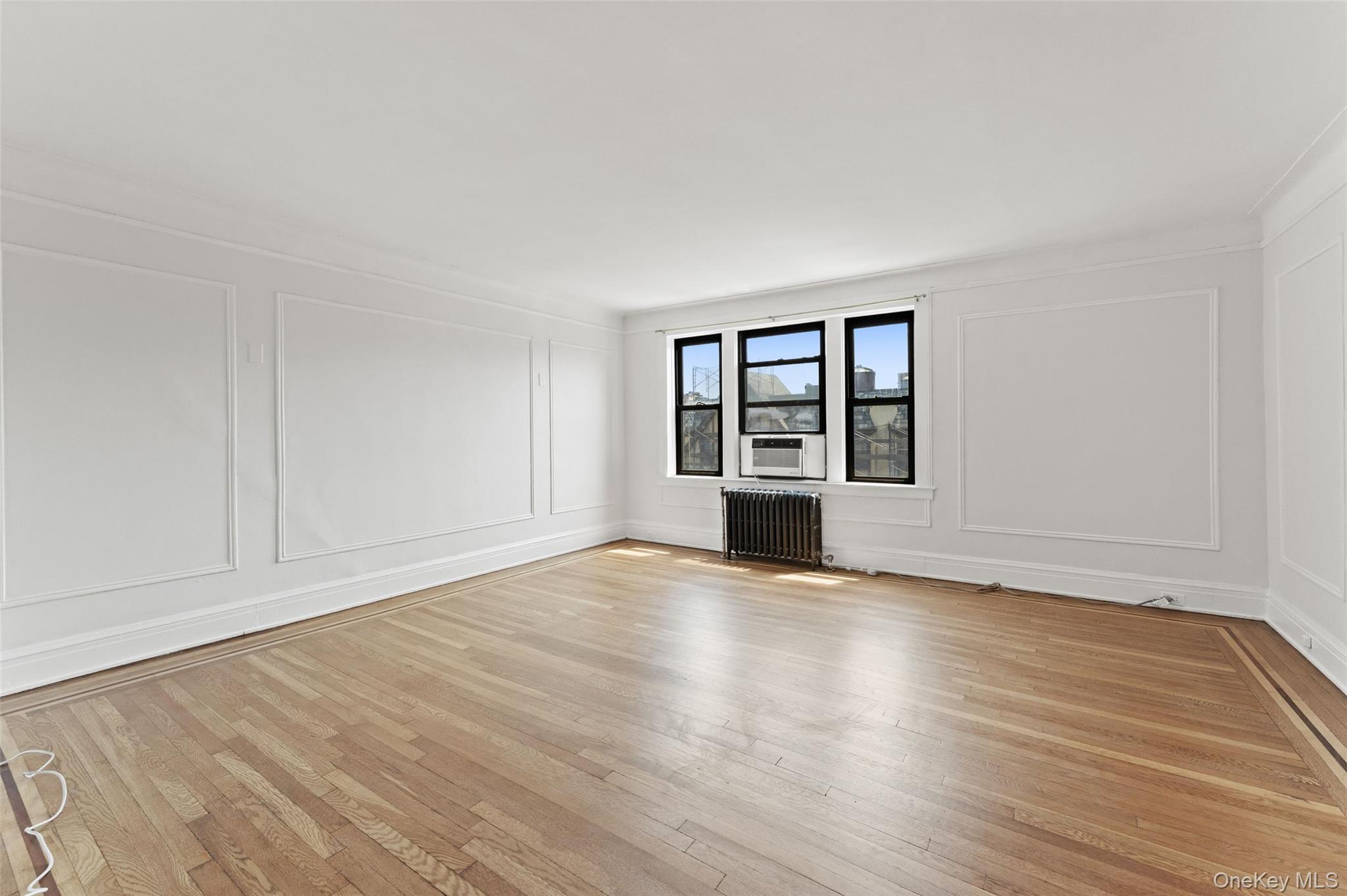 4th image of 42 Pondfield W, Yonkers, NY 10708