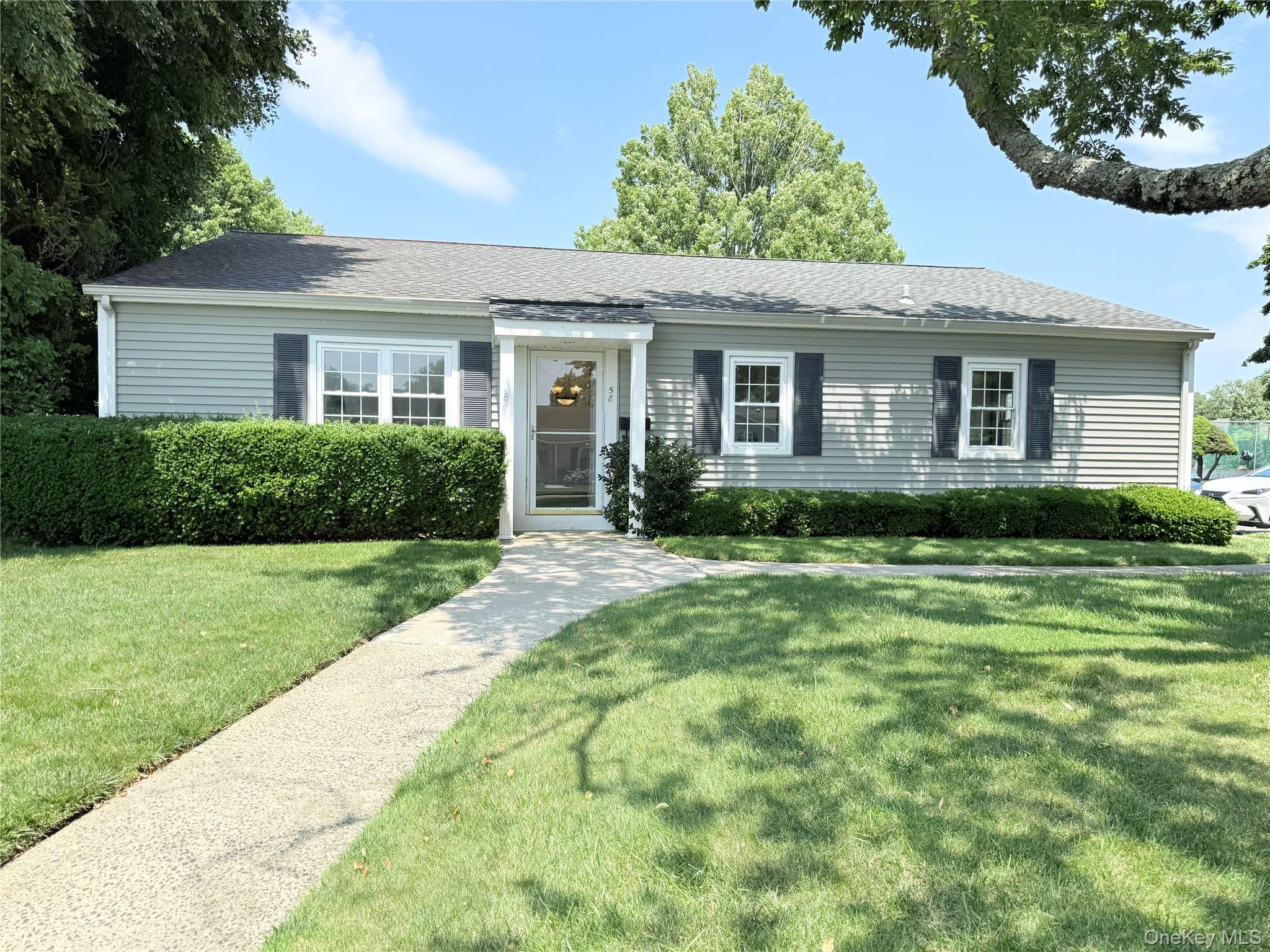 1st image of 58 Harbor Rd N, Babylon, NY 11702 | MLS# 992241