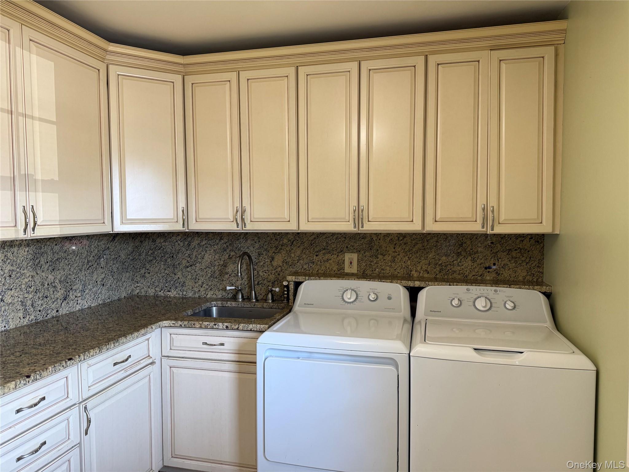 4th image of 58 Harbor Rd N, Babylon, NY 11702 | MLS# 992241