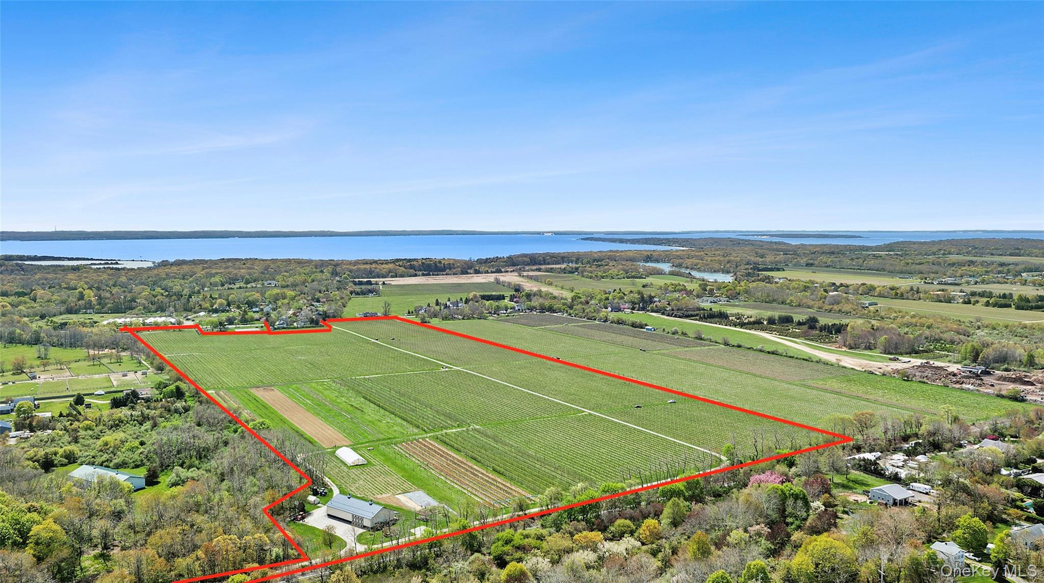 4th image of 46975 Main Rd, Southold, NY 11971 | MLS# 992332