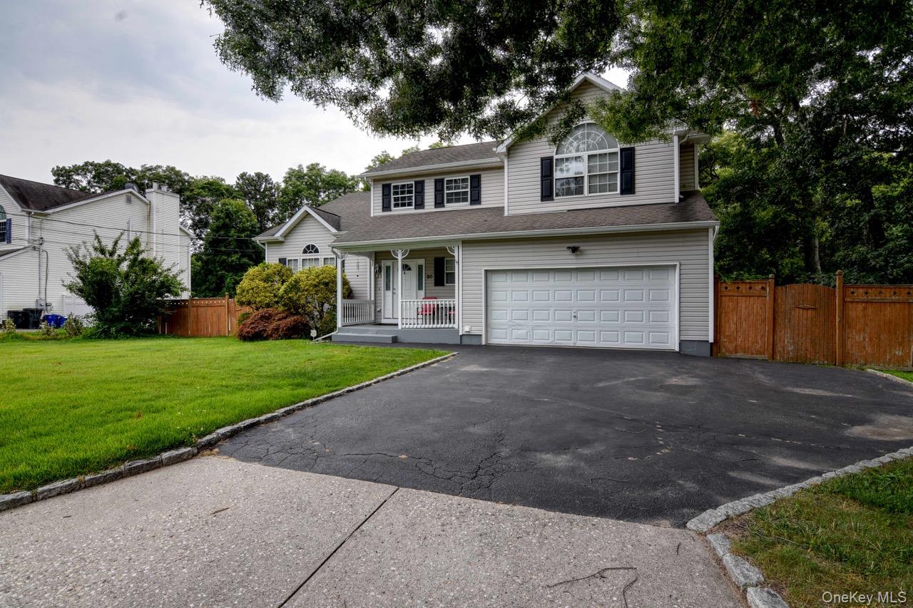 2nd image of 30 1st Ave, Brookhaven, NY 11742 | MLS# 992609