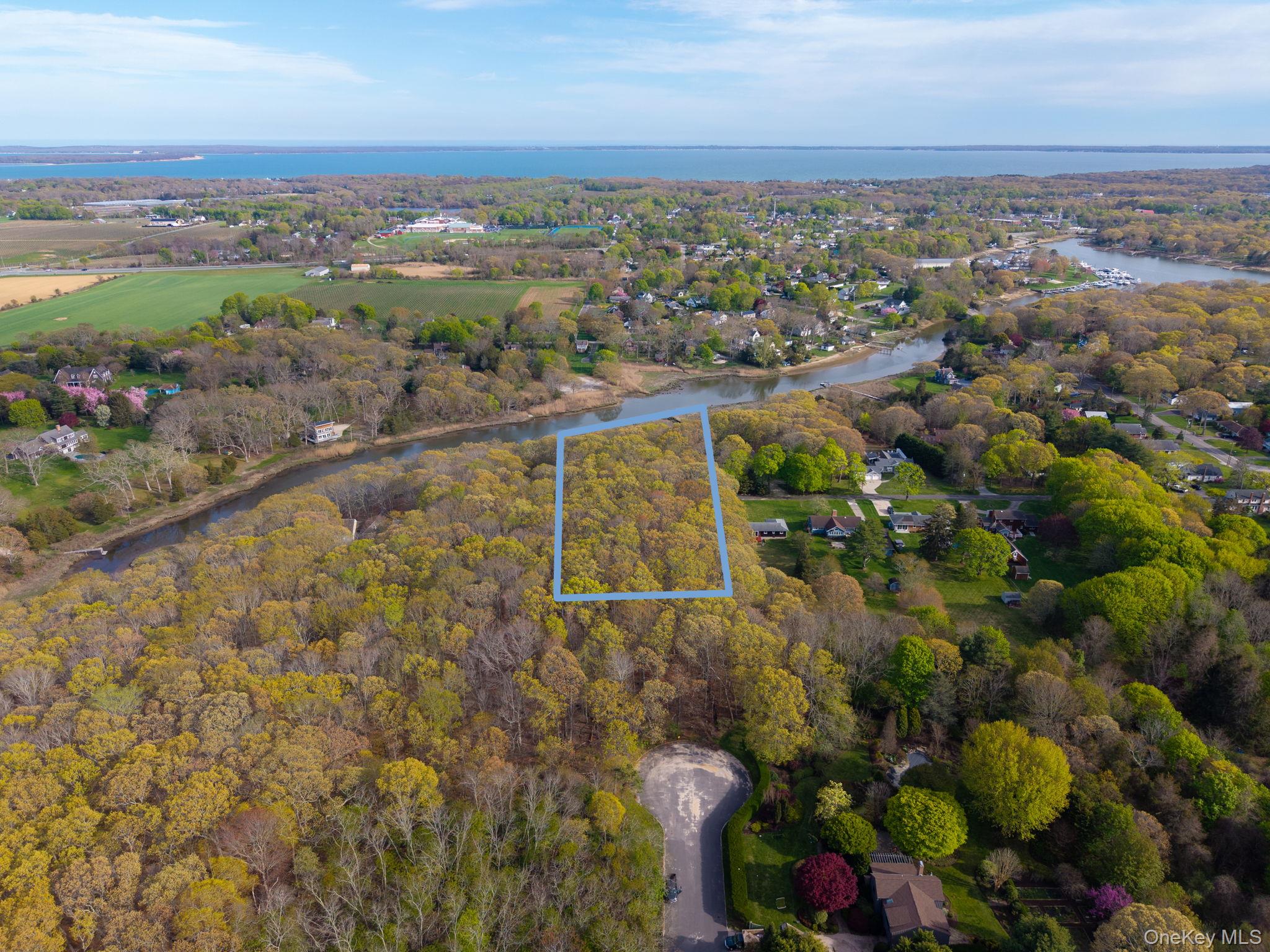 Homes for sale in Southold, NY | 1050 Greton Ct, Southold, NY 11952 | MLS# 992935