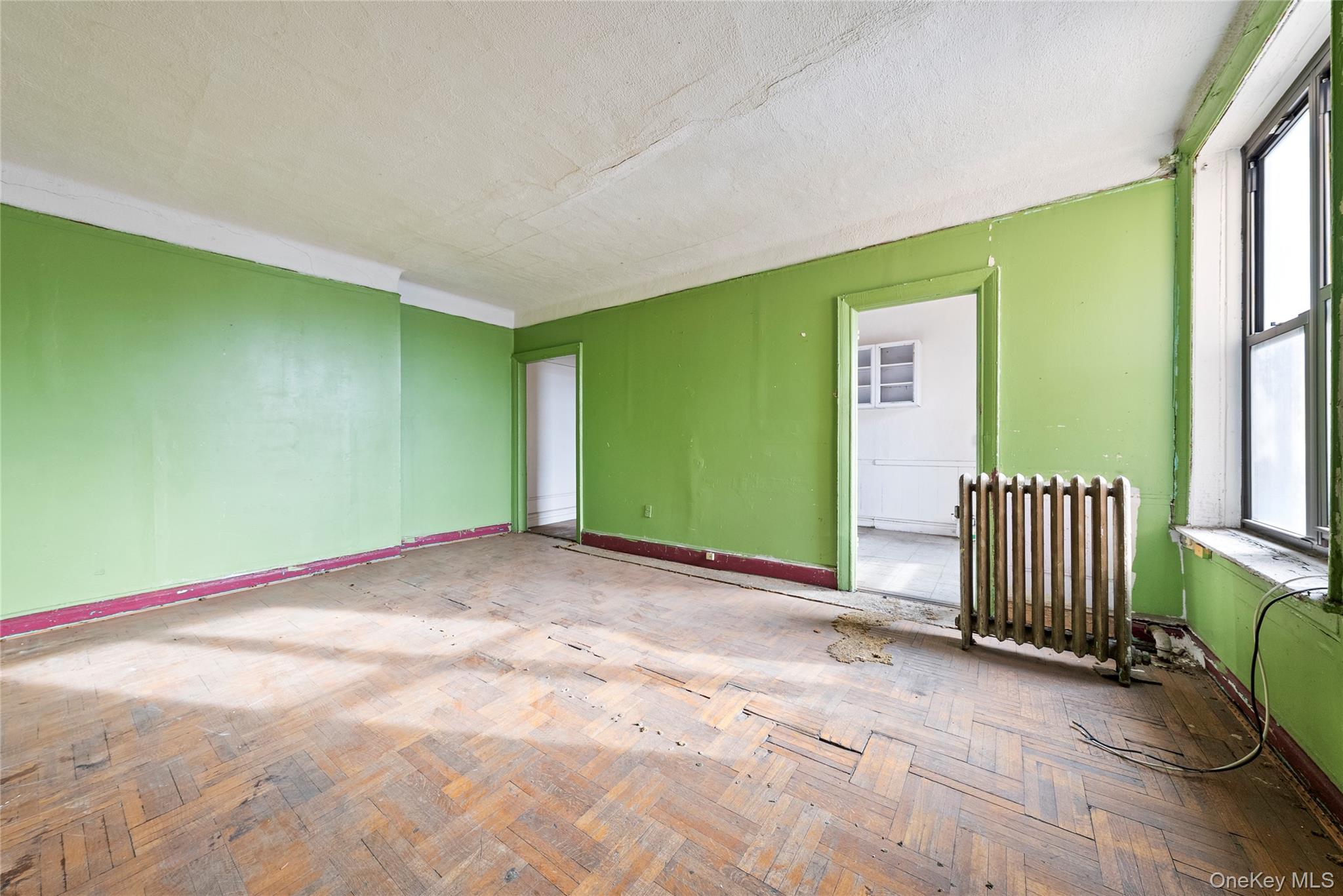 Homes for sale in New York, NY | 1715 Nelson Ave #4B, New York, NY 10453 | MLS# 993711