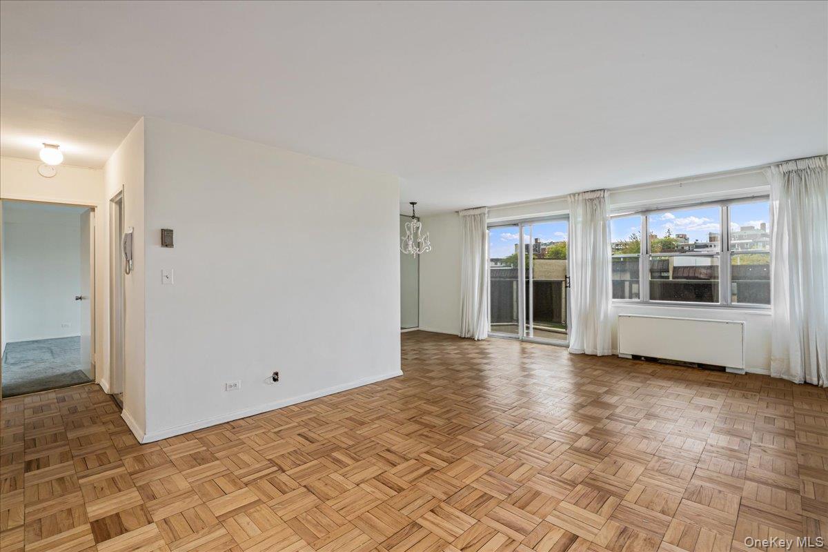 5th image of 17-85 215Th St #3E, Bayside, NY 11360 | MLS# 993835