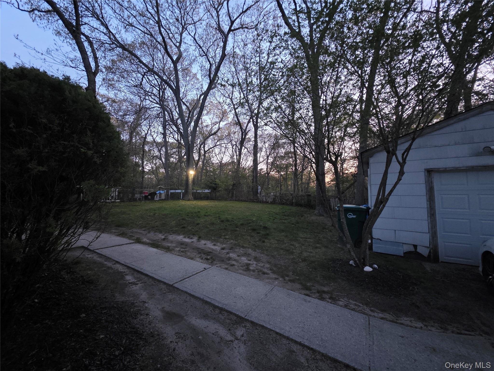 4th image of 117 Maple Ave, Riverhead, NY 11901 | MLS# 994199