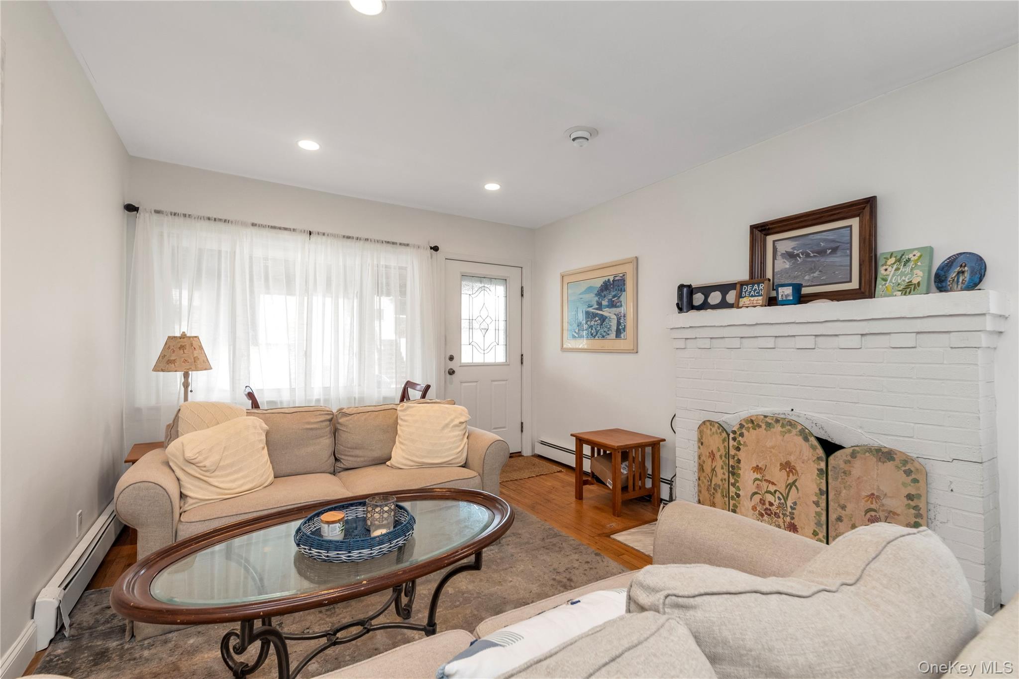 4th image of 32 Buffalo Ave, Hempstead, NY 11561 | MLS# 994514