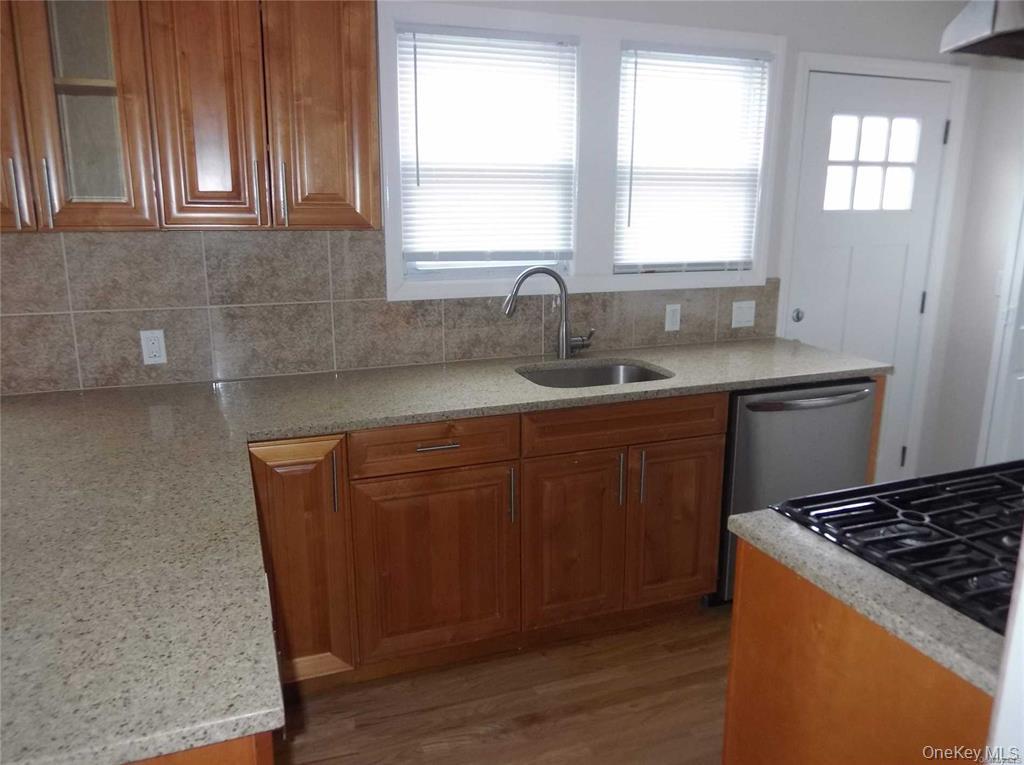 2nd image of 72 Florida St, Long Beach, NY 11561 | MLS# 994555