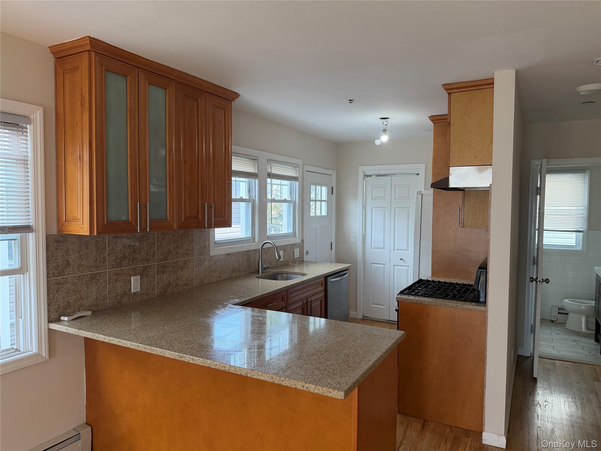 4th image of 72 Florida St, Long Beach, NY 11561 | MLS# 994555