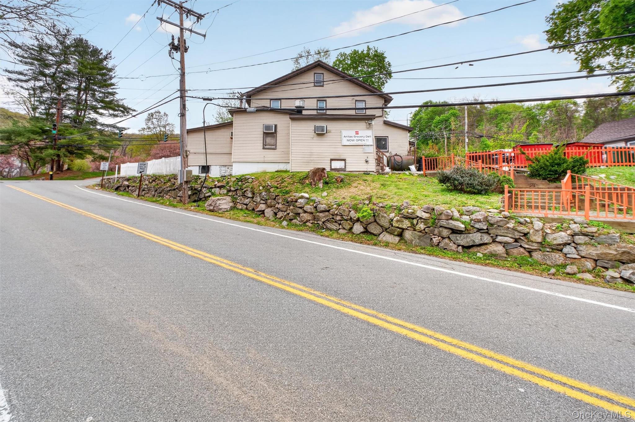 Homes for sale in Putnam Valley, NY | 299 Peekskill Hollow Rd, Putnam Valley, NY 10579 | MLS# 995443