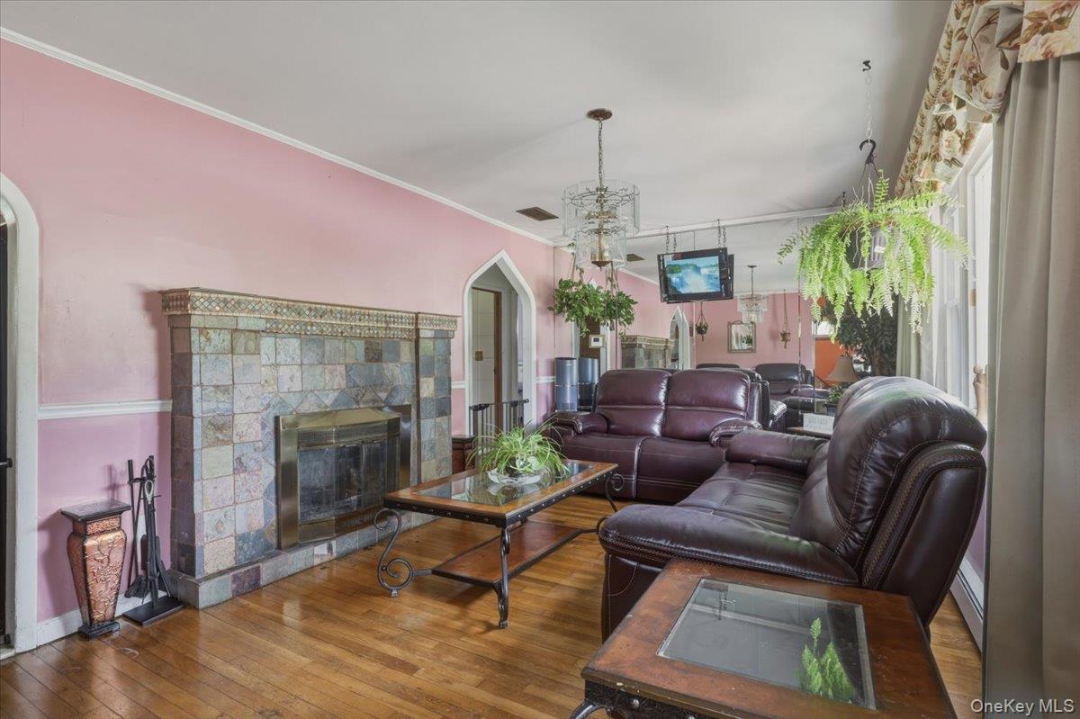 3rd image of 485 Lockwood Dr, Brookhaven, NY 11967 | MLS# 995480