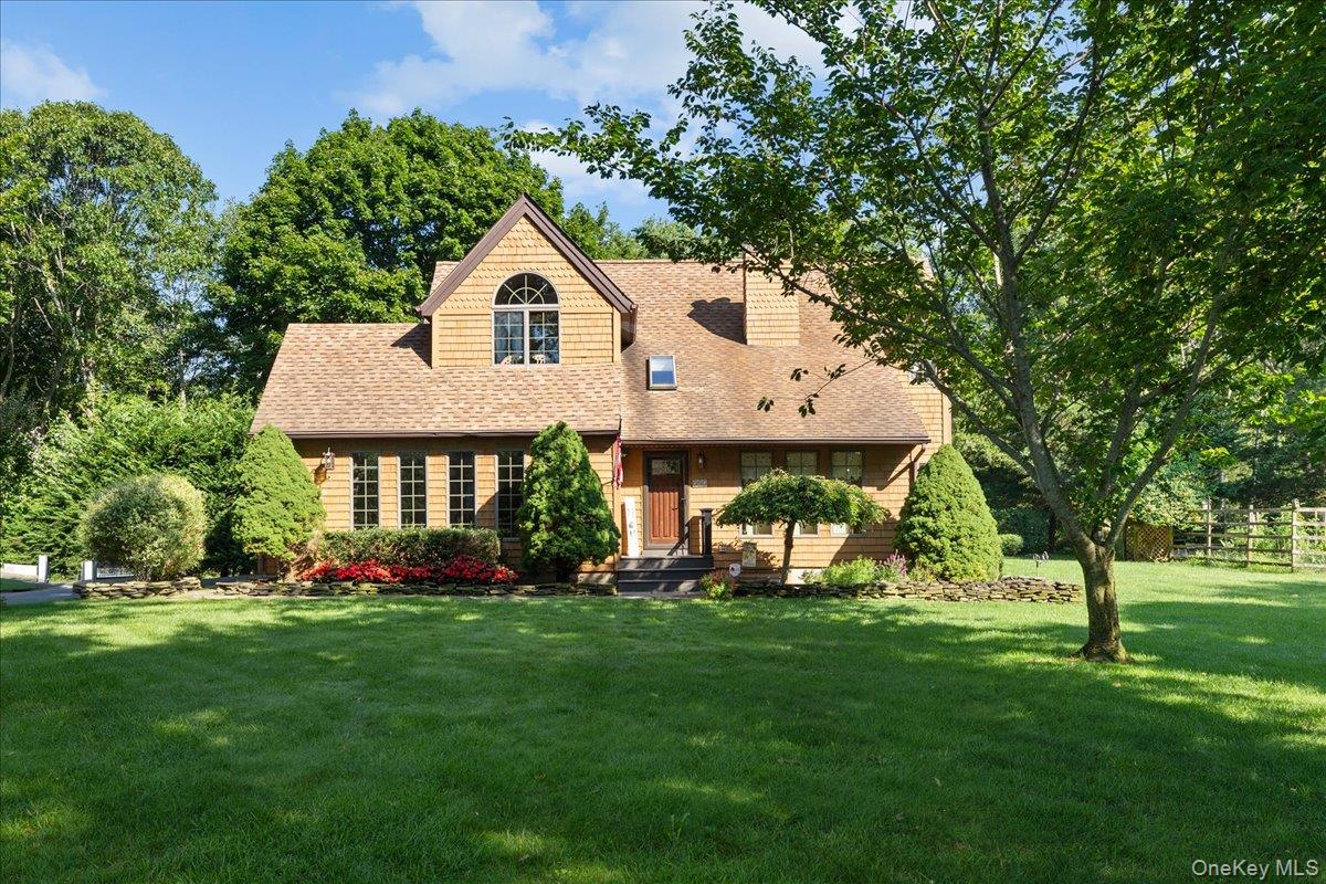 2nd image of 595 Greenfields Ln, Southold, NY 11971 | MLS# 997034